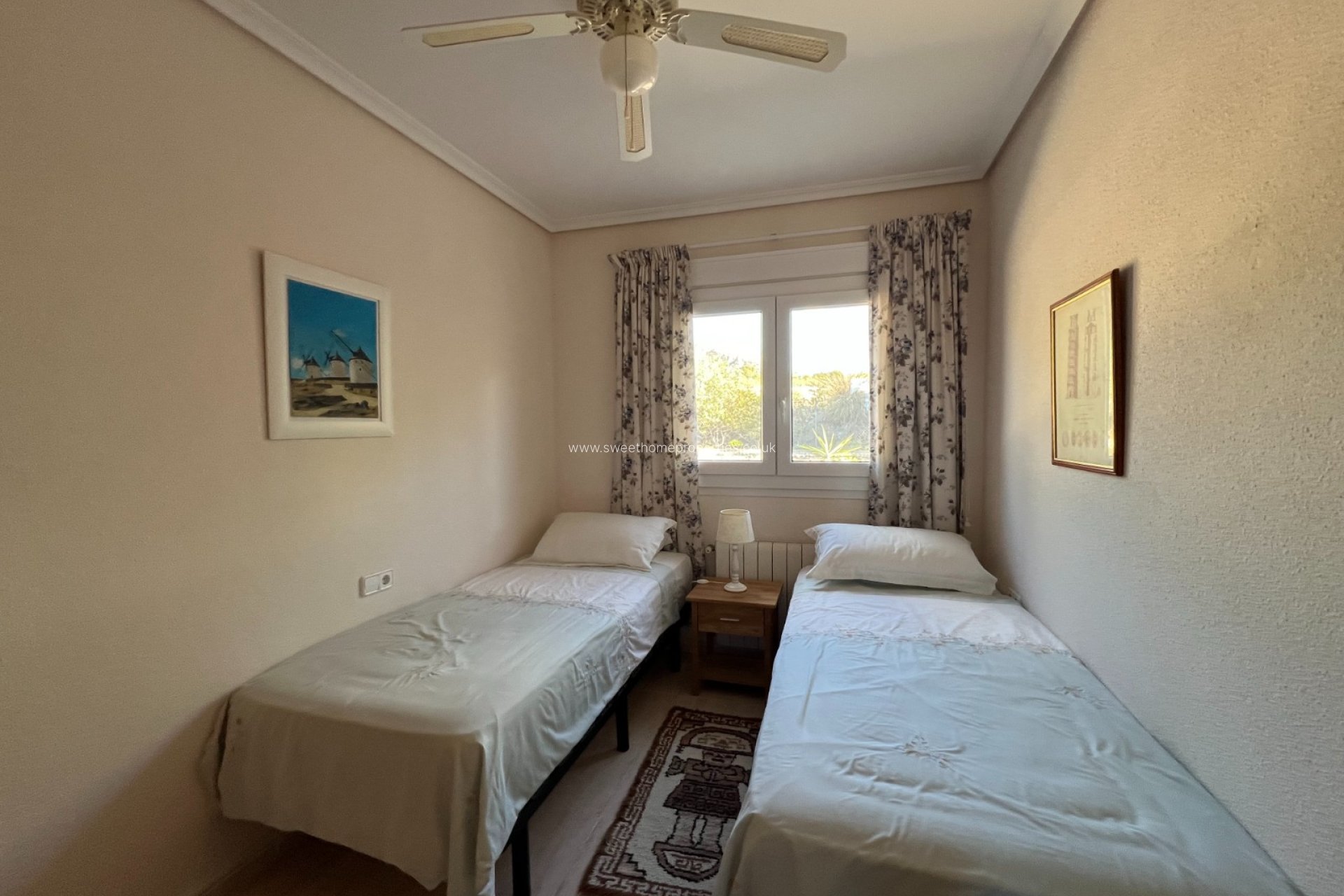 Resale - Country house - Sax