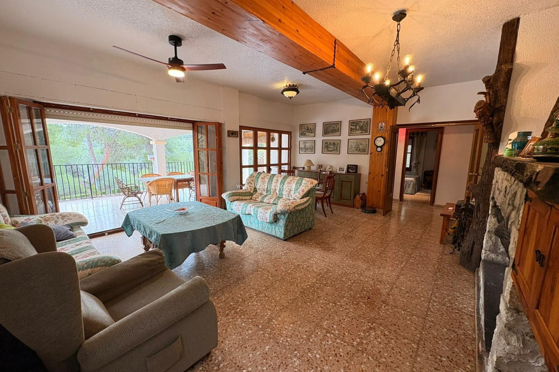 Resale - Country house - Sax