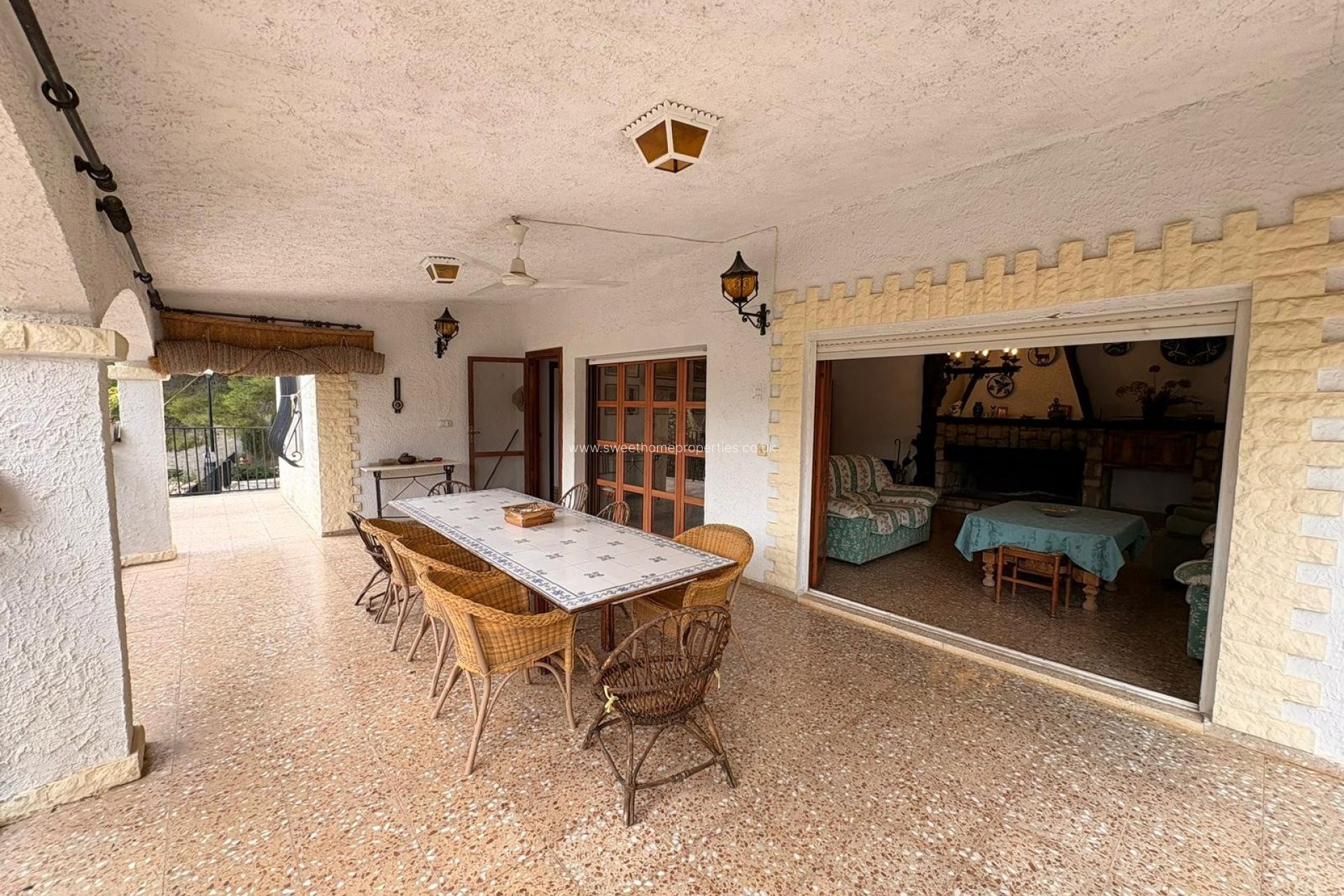 Resale - Country house - Sax