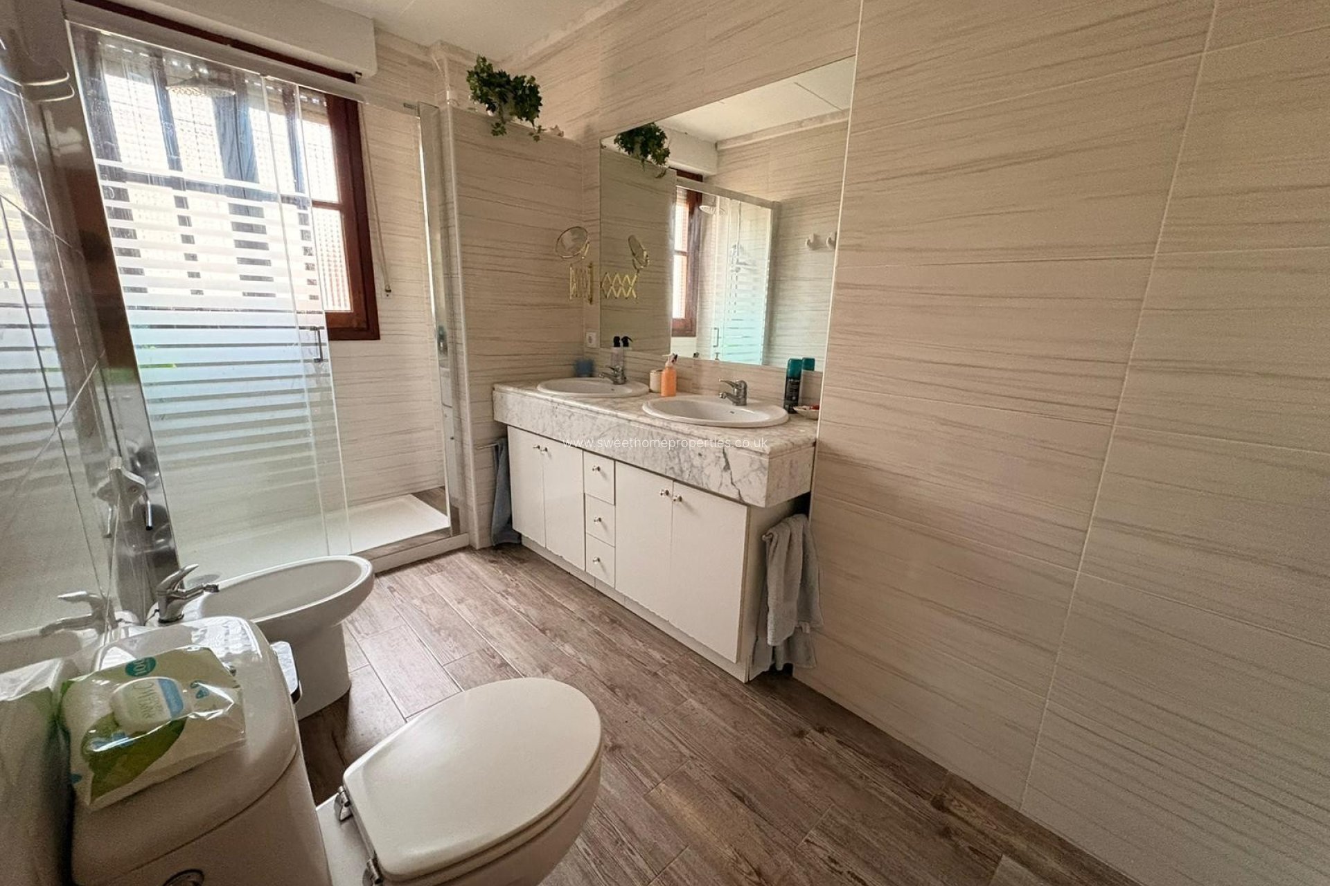 Resale - Country house - Sax