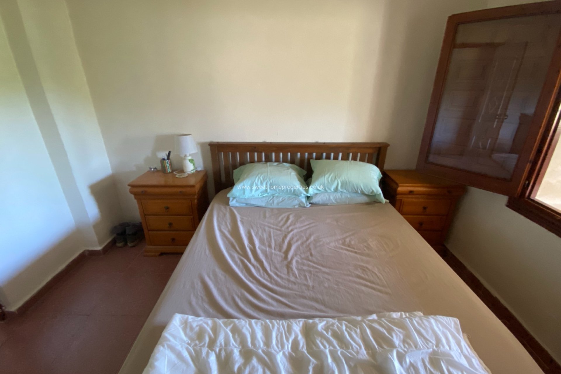 Resale - Country house - Sax