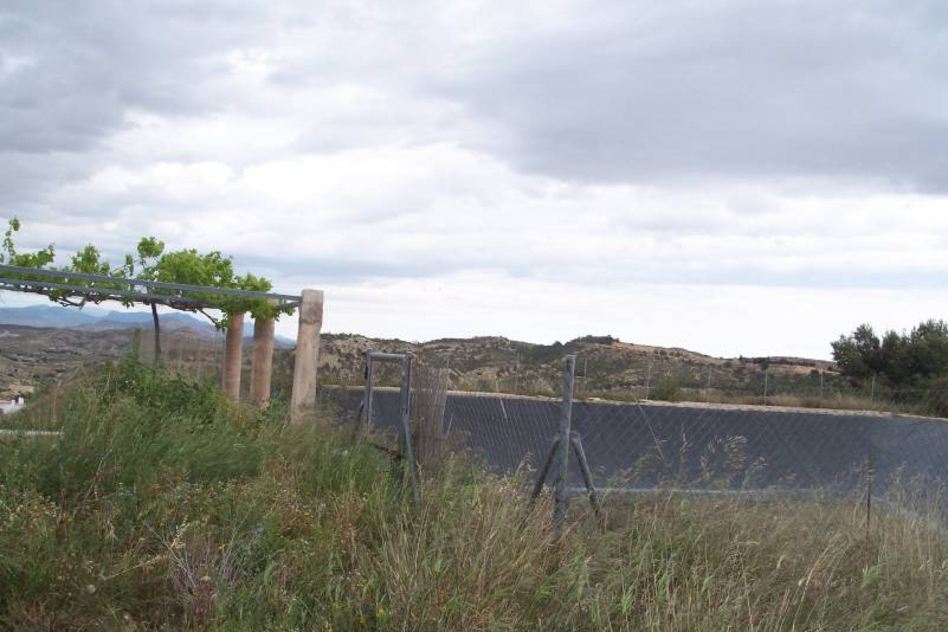 Resale - Plot - Aspe