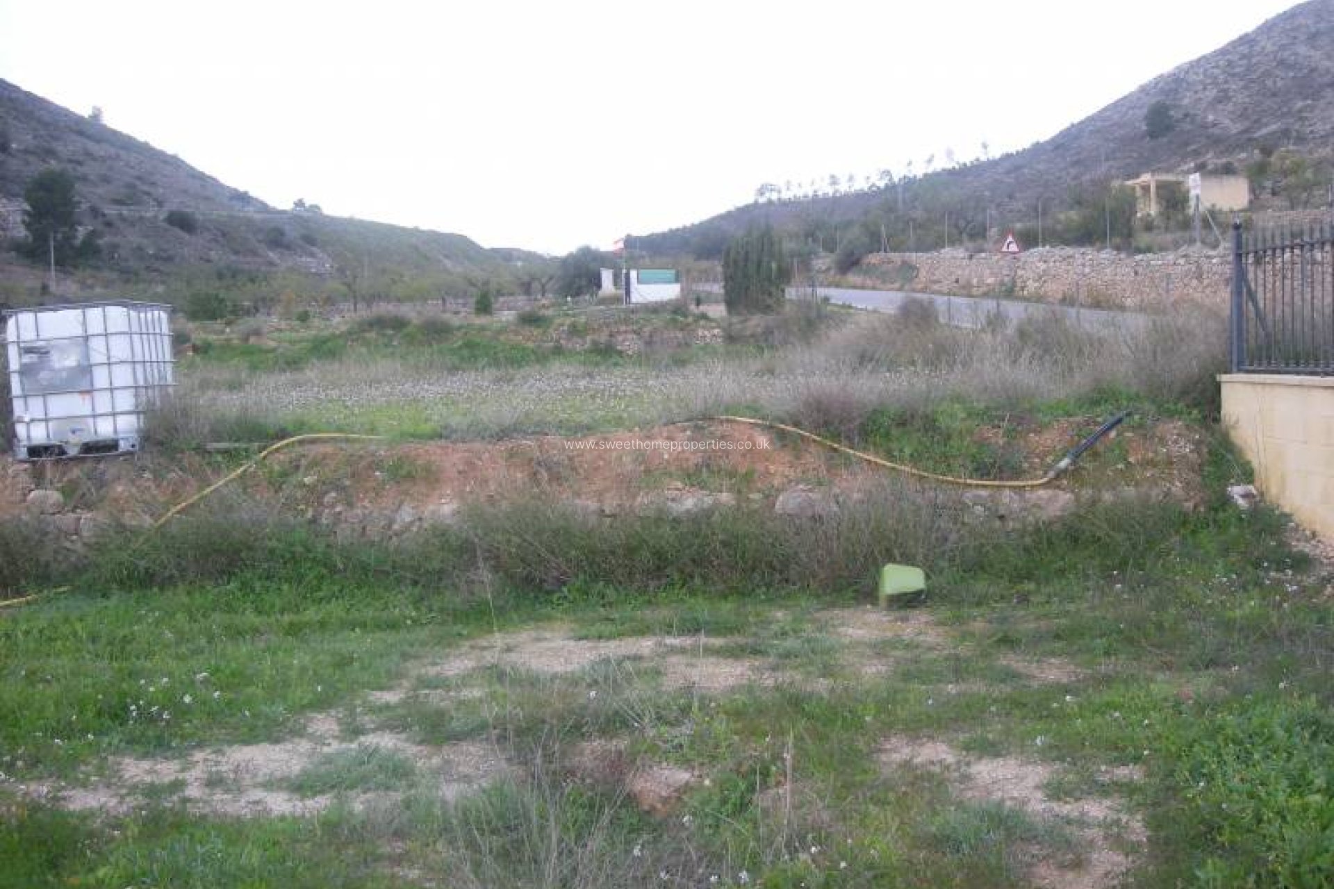 Resale - Plot - Aspe