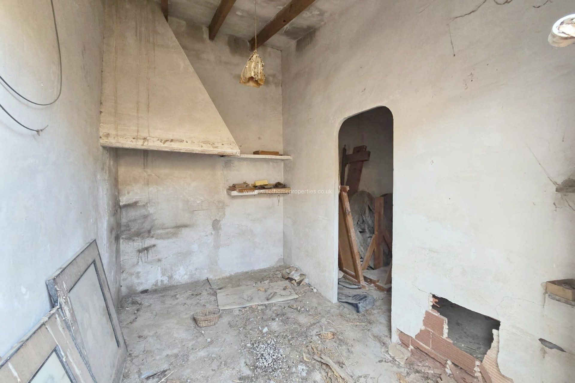 Resale - Plot - Aspe