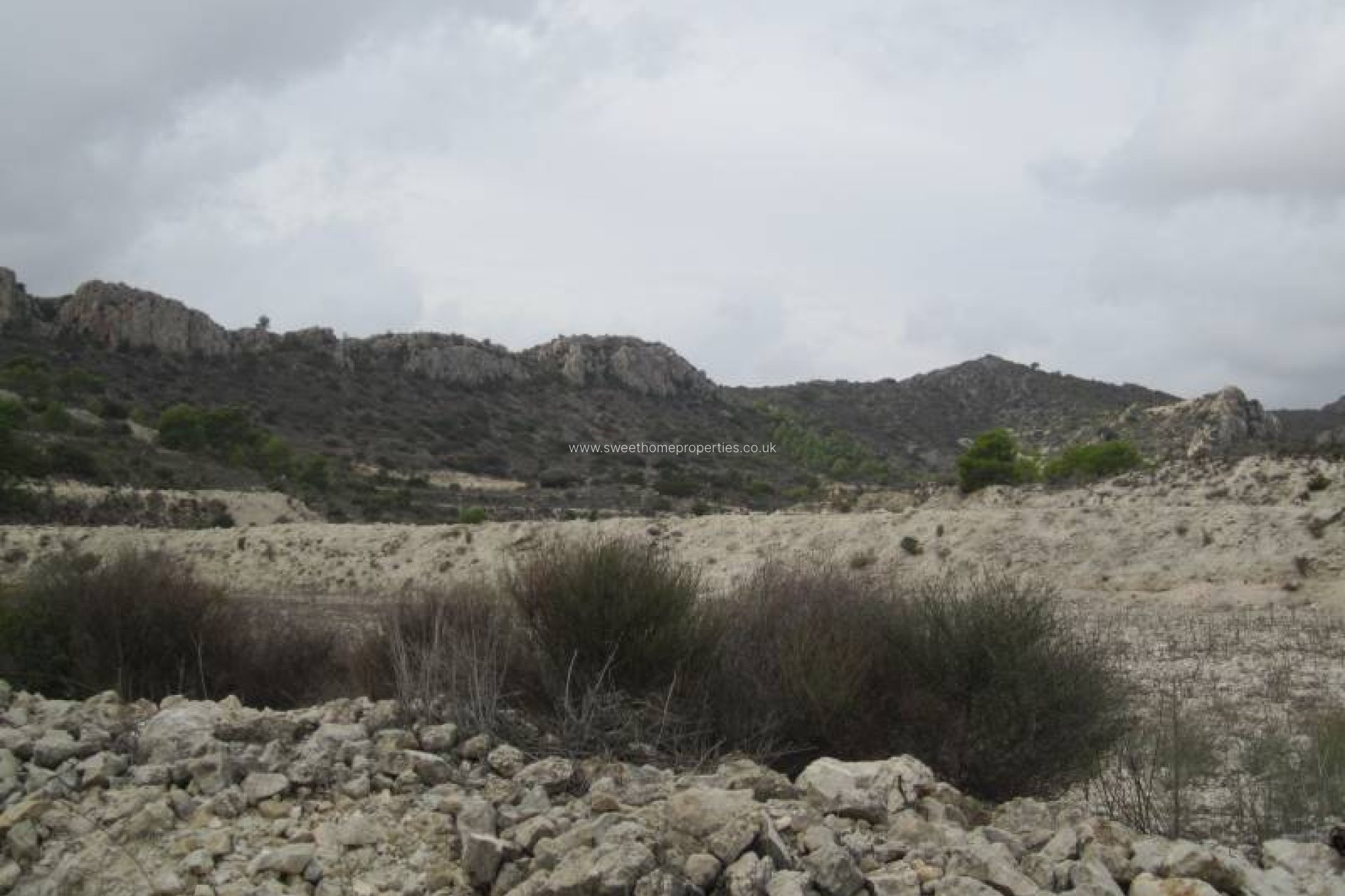 Resale - Plot - Novelda - HORNA