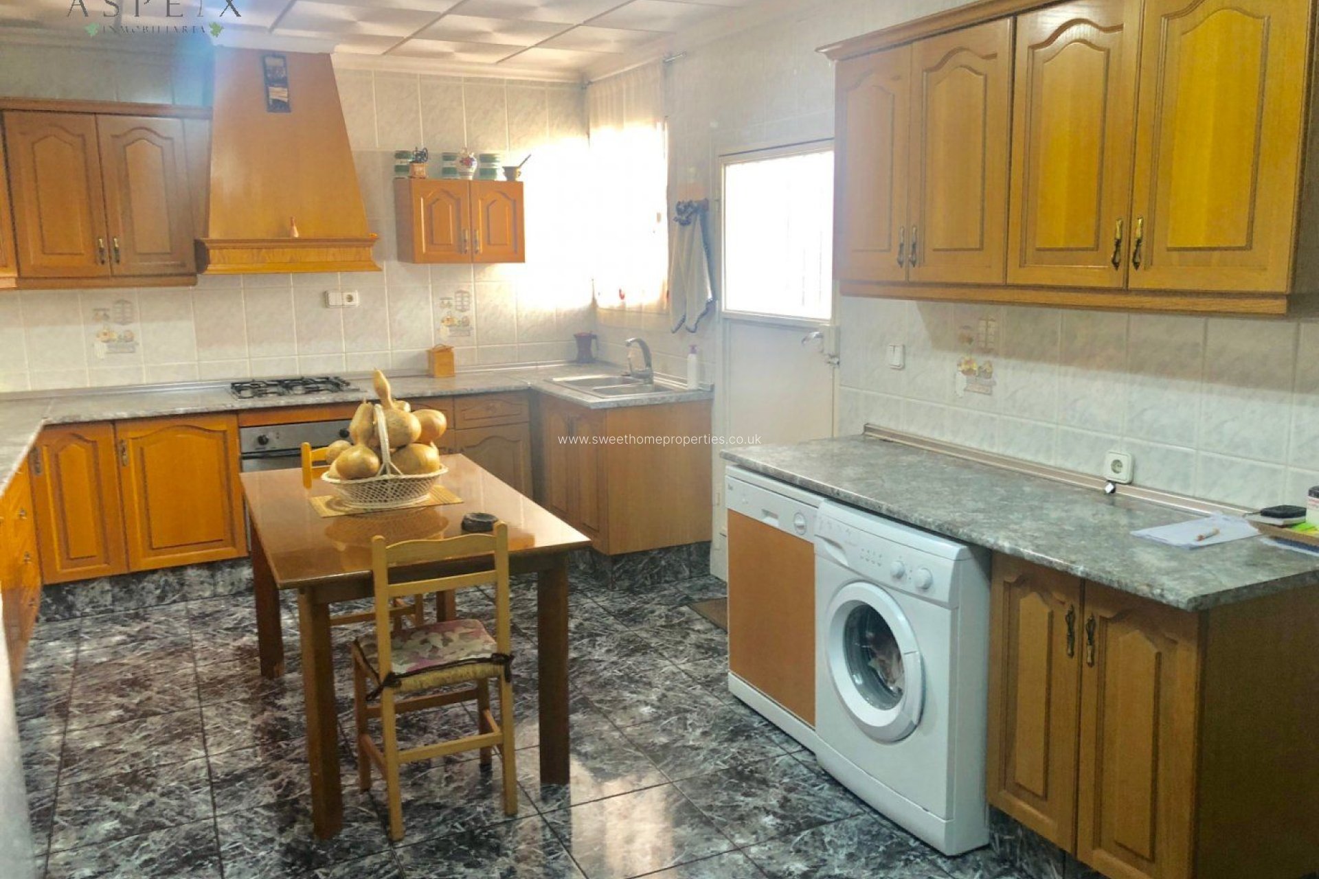 Resale - Town house - Algueña - ALGEÑA