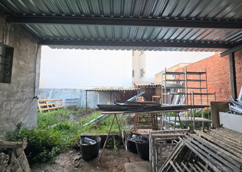 Resale - Town house - Aspe - Tres Hermanas