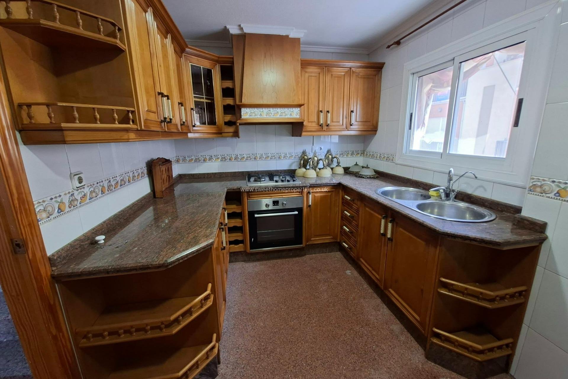 Resale - Town house - Aspe - Tres Hermanas