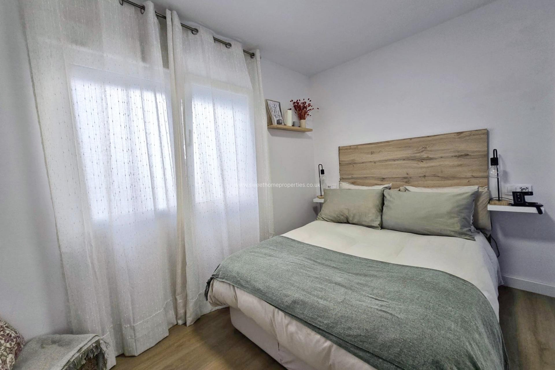 Resale - Town house - Aspe