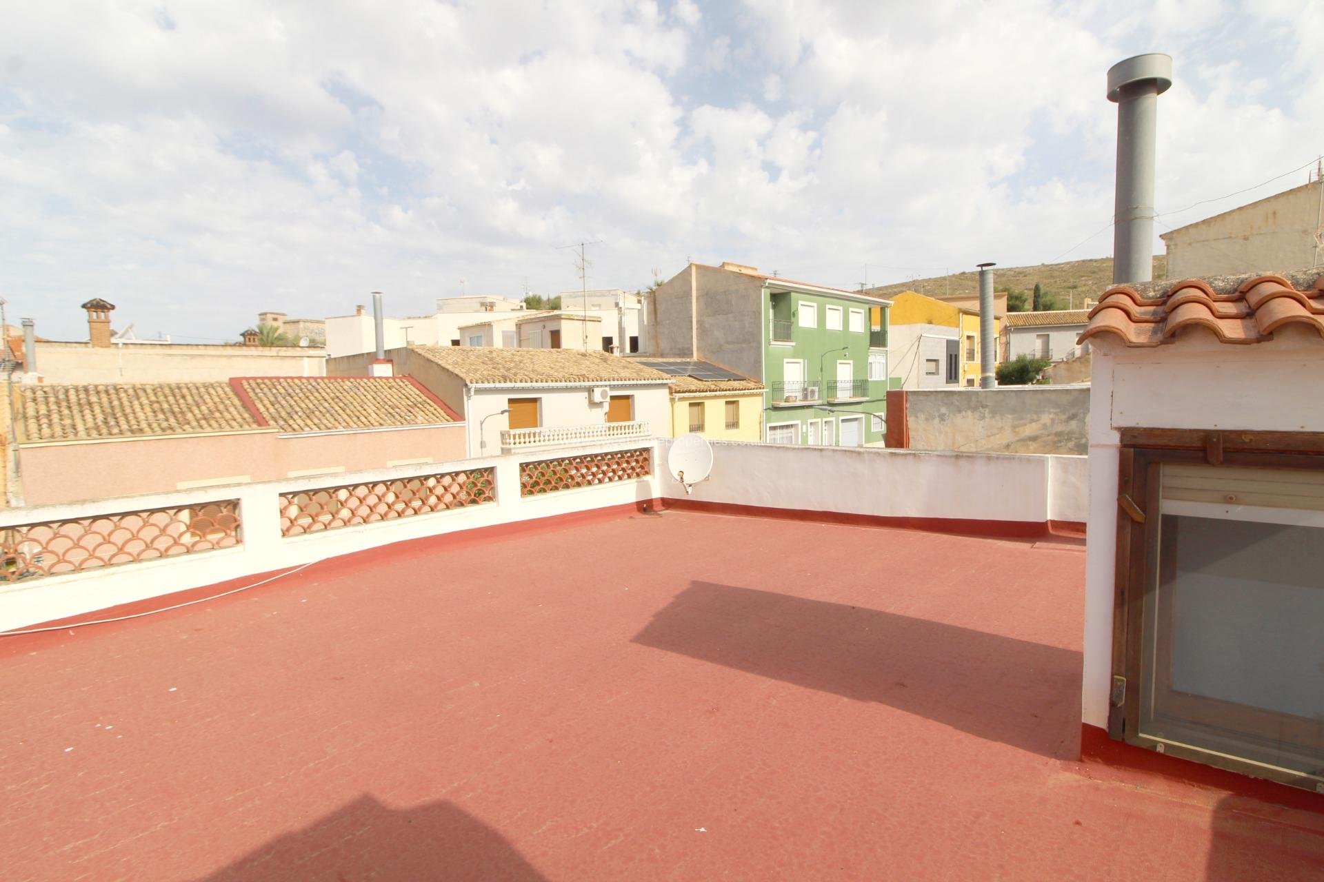 Resale - Town house - Hondon De Las Nieves - CENTRO