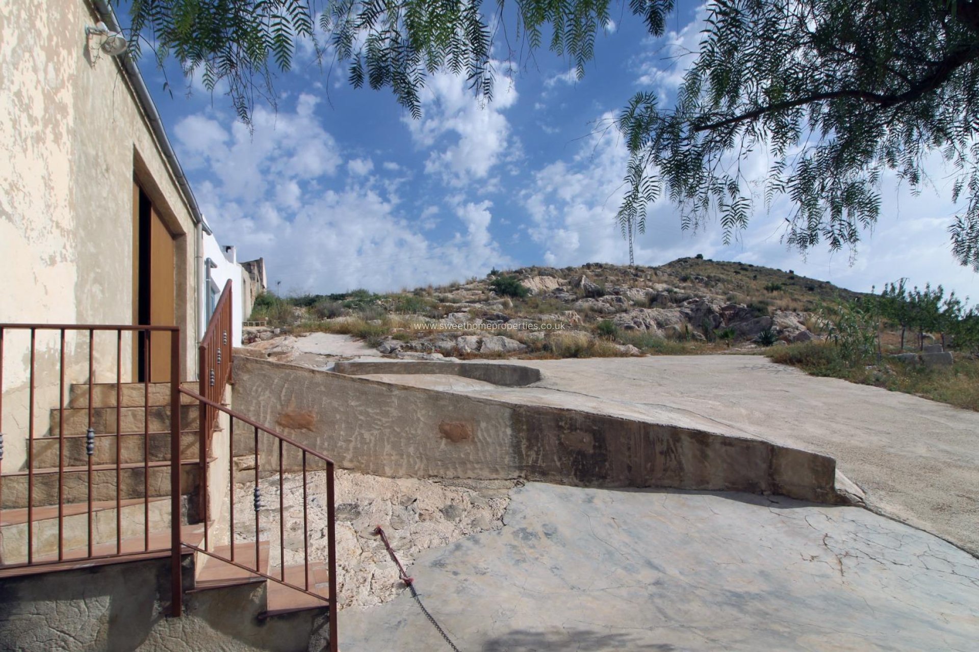 Resale - Town house - Hondon De Las Nieves - CENTRO