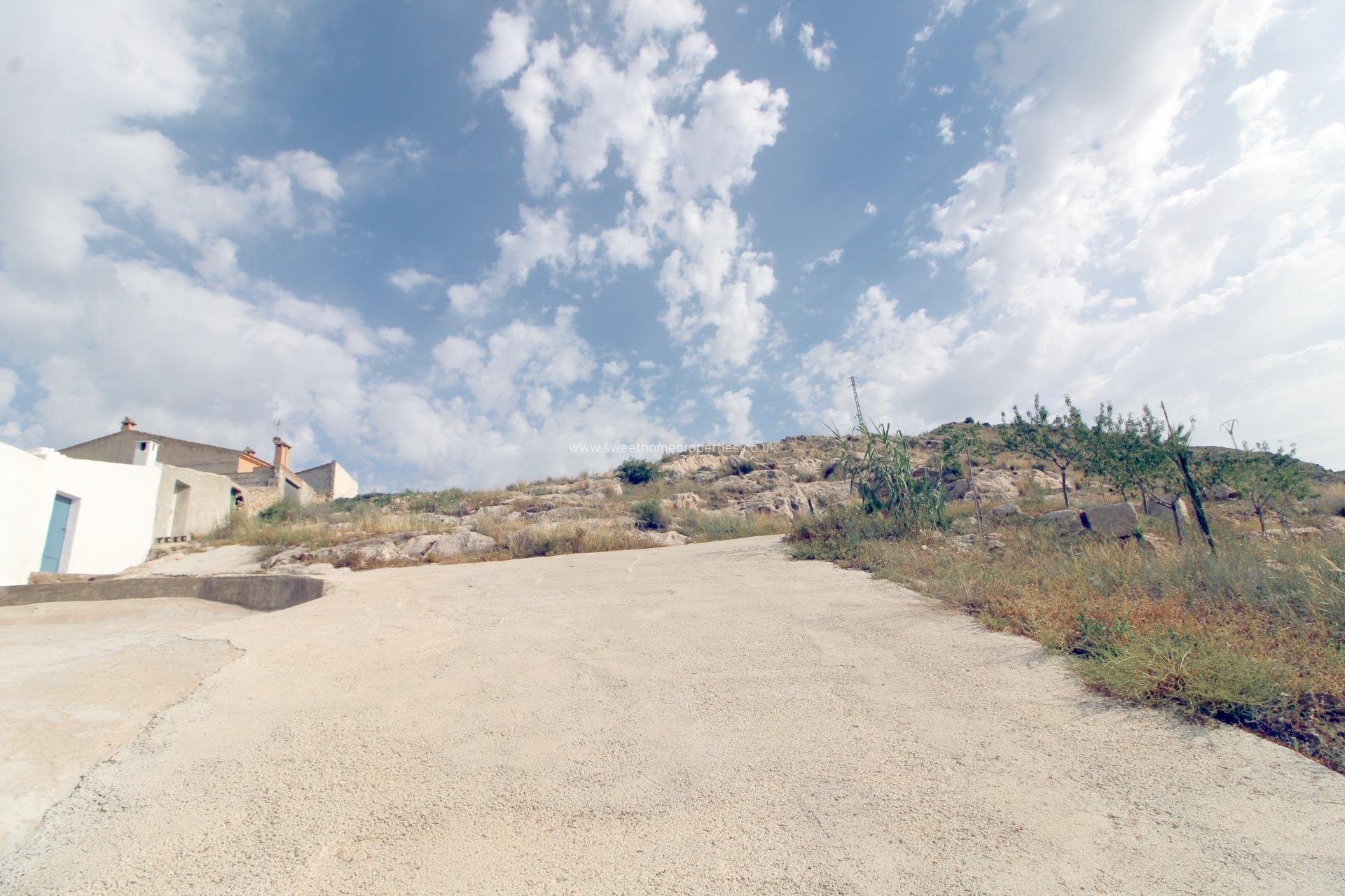 Resale - Town house - Hondon De Las Nieves - CENTRO