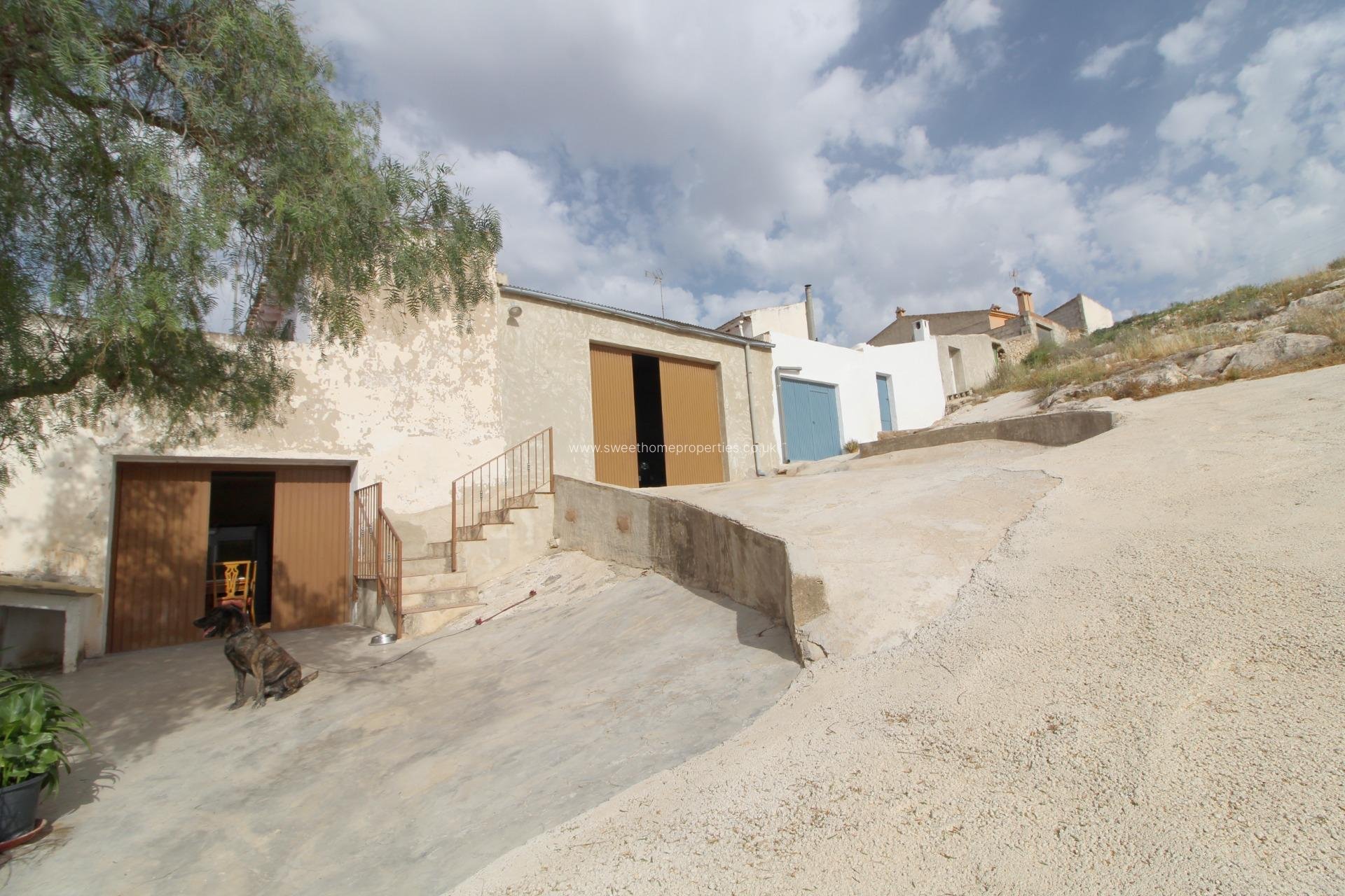 Resale - Town house - Hondon De Las Nieves - CENTRO