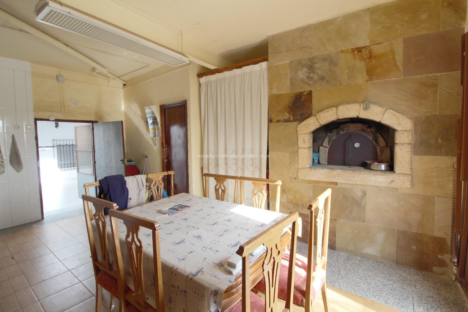 Resale - Town house - Hondon De Las Nieves - CENTRO