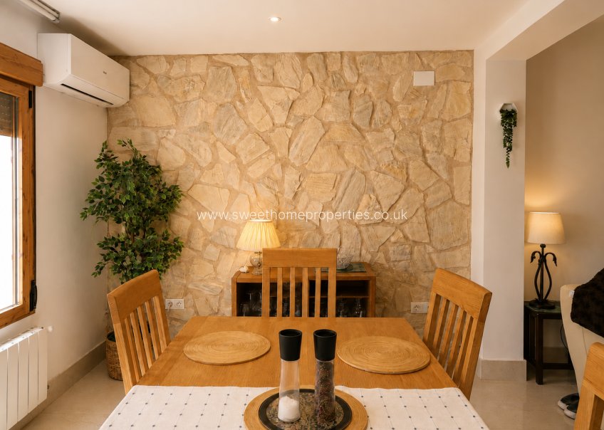 Resale - Town house - La Romana