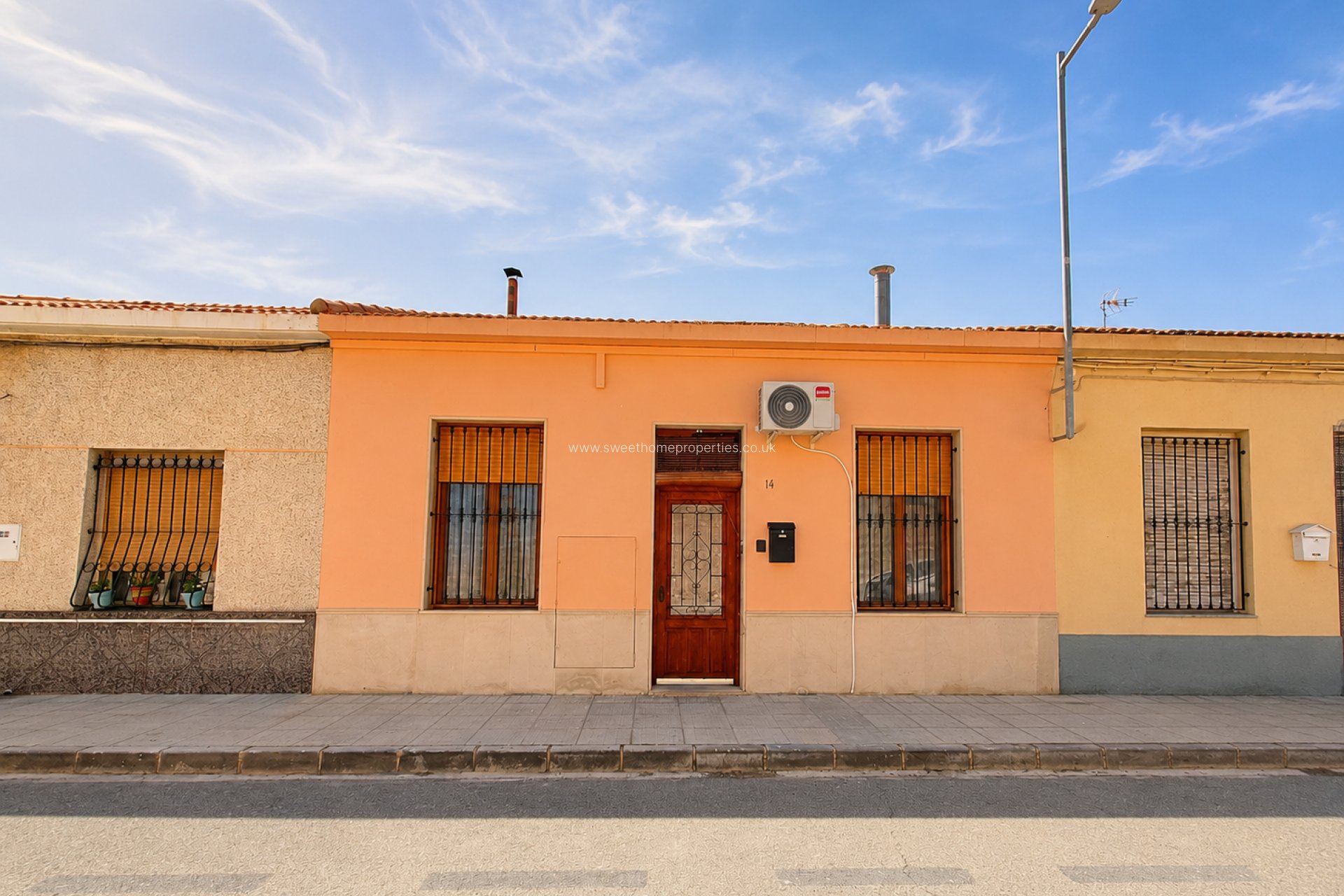 Resale - Town house - La Romana