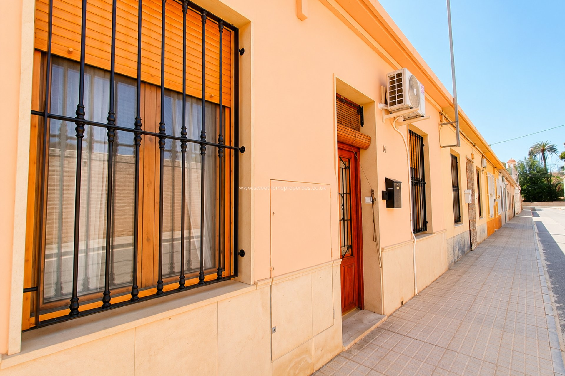 Resale - Town house - La Romana