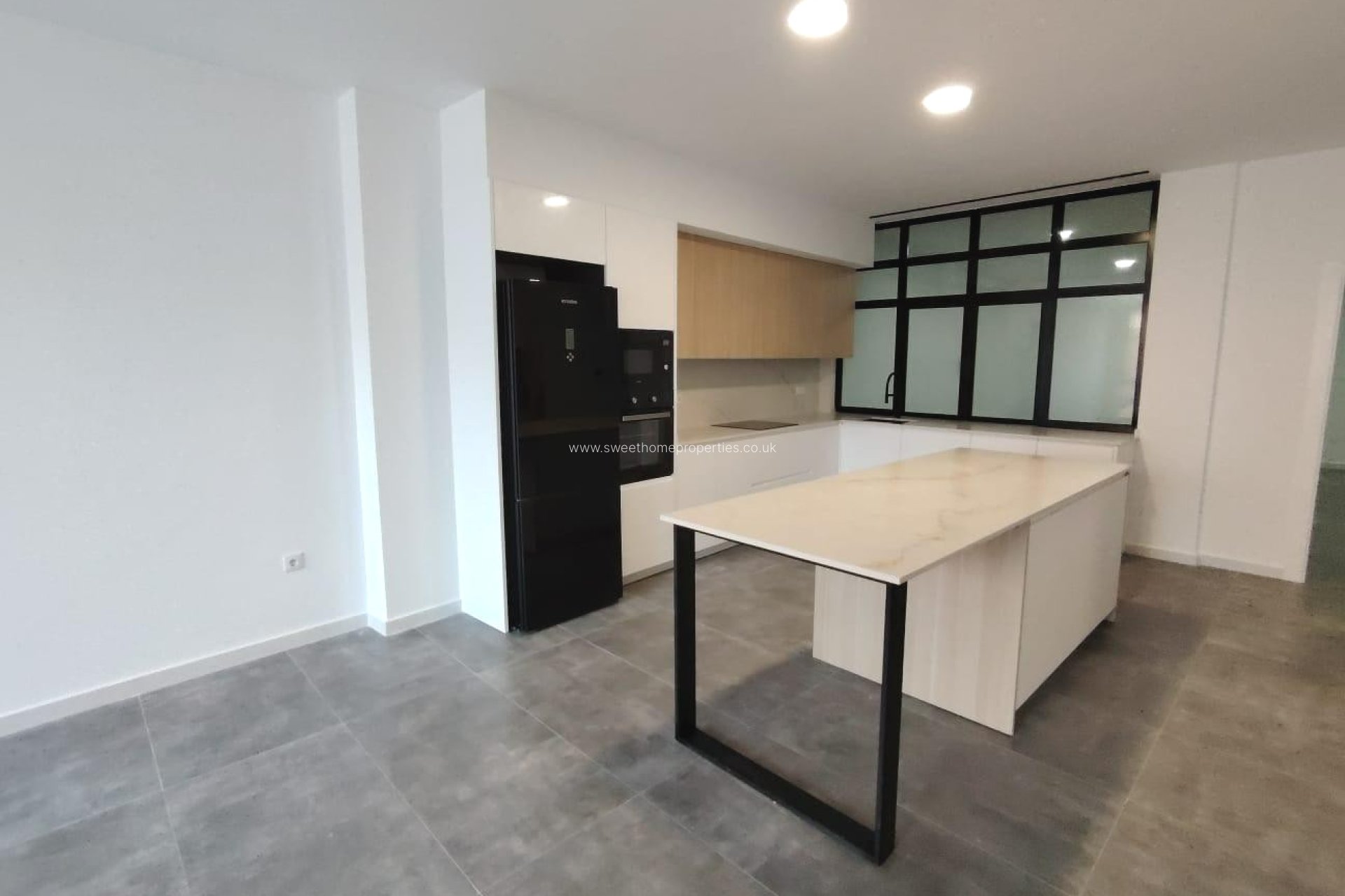 Resale - Town house - Monforte del Cid - Centro