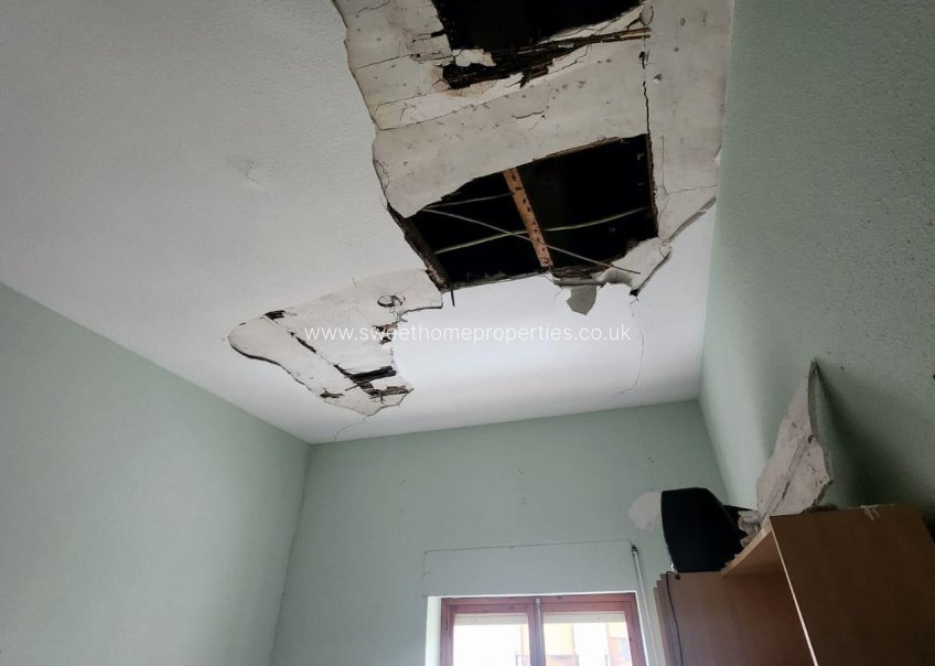 Resale - Town house - Pinoso - Comunidad valenciana