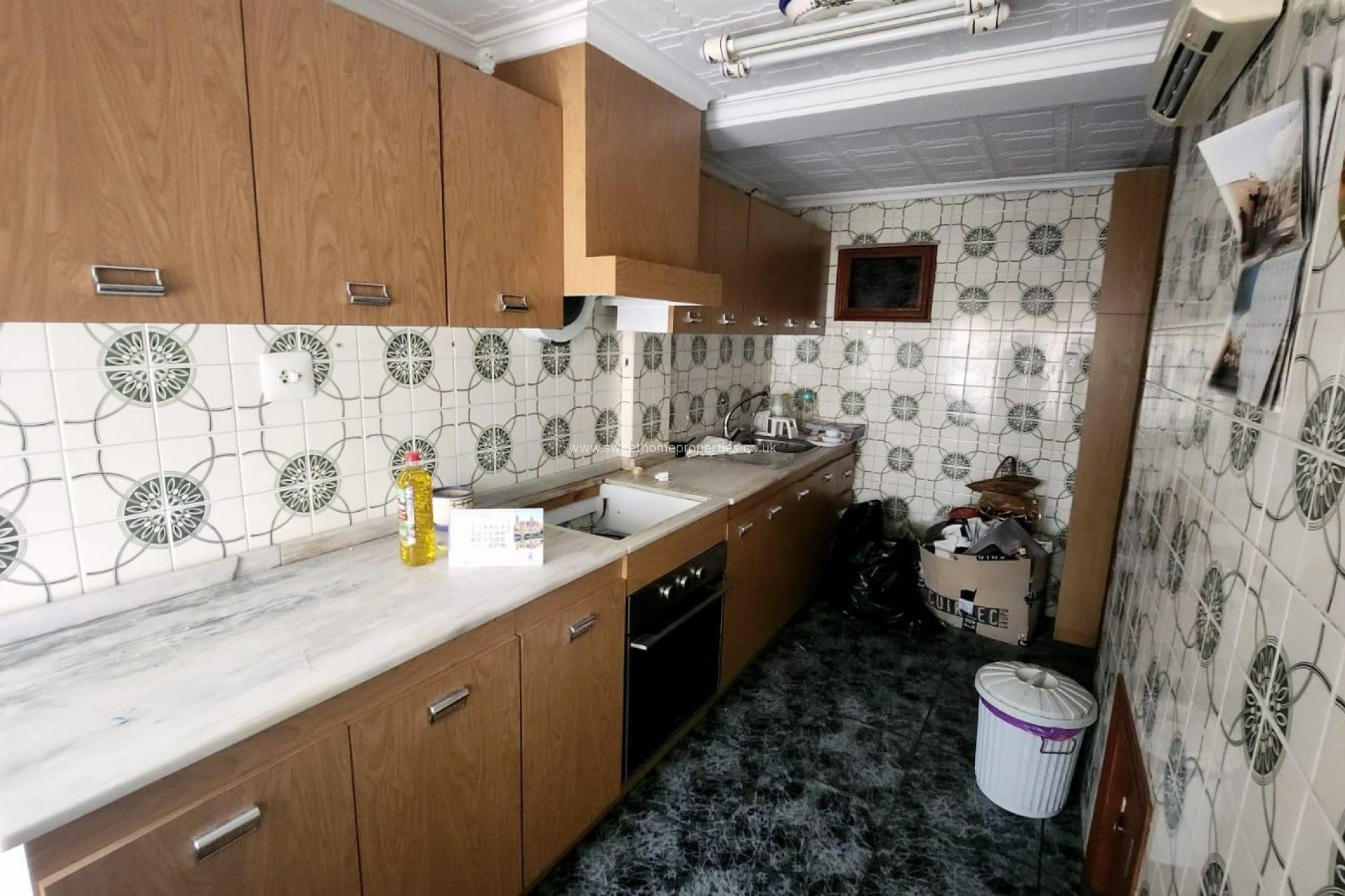 Resale - Town house - Pinoso - Comunidad valenciana