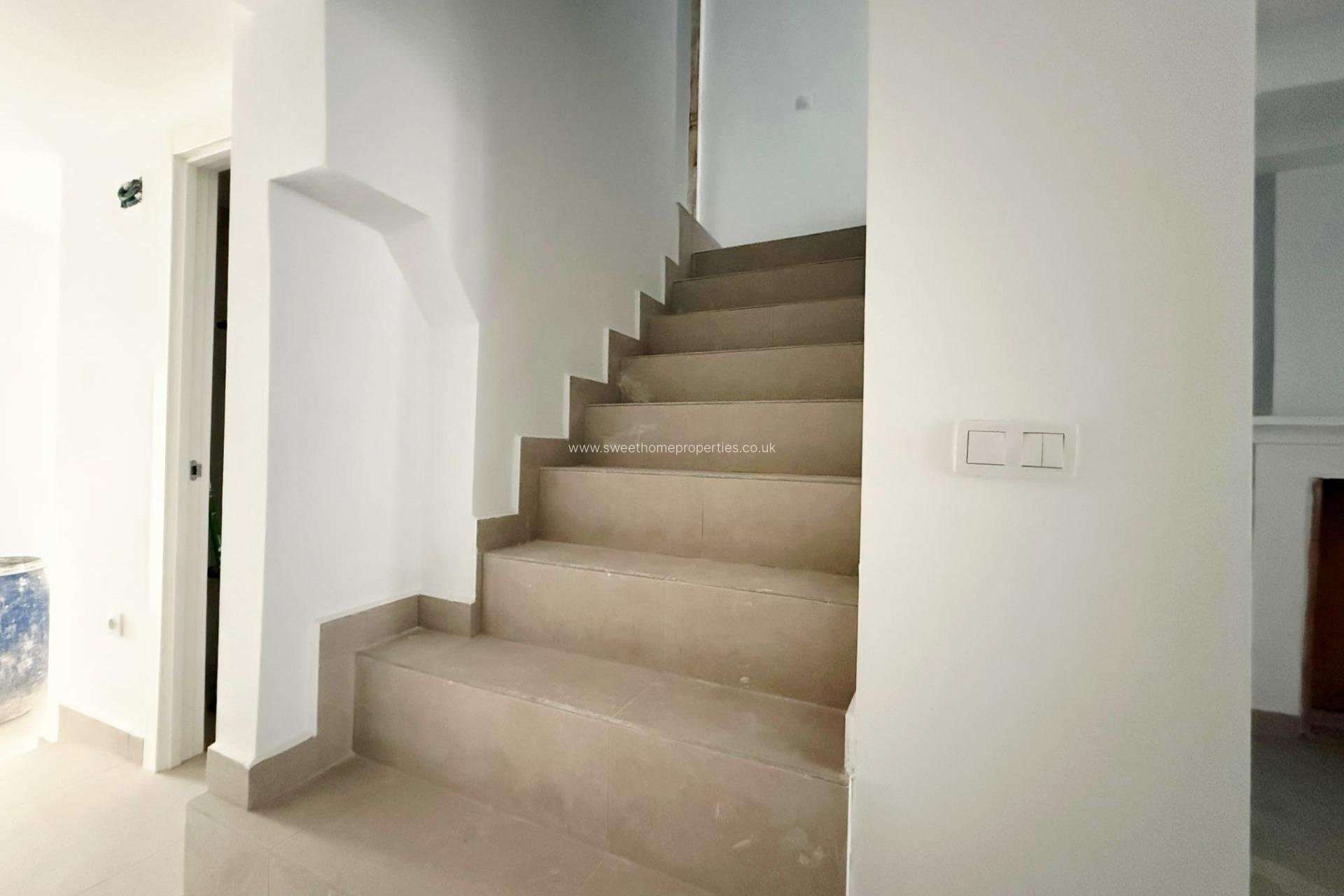 Resale - Town house - Pinoso - Edge of town