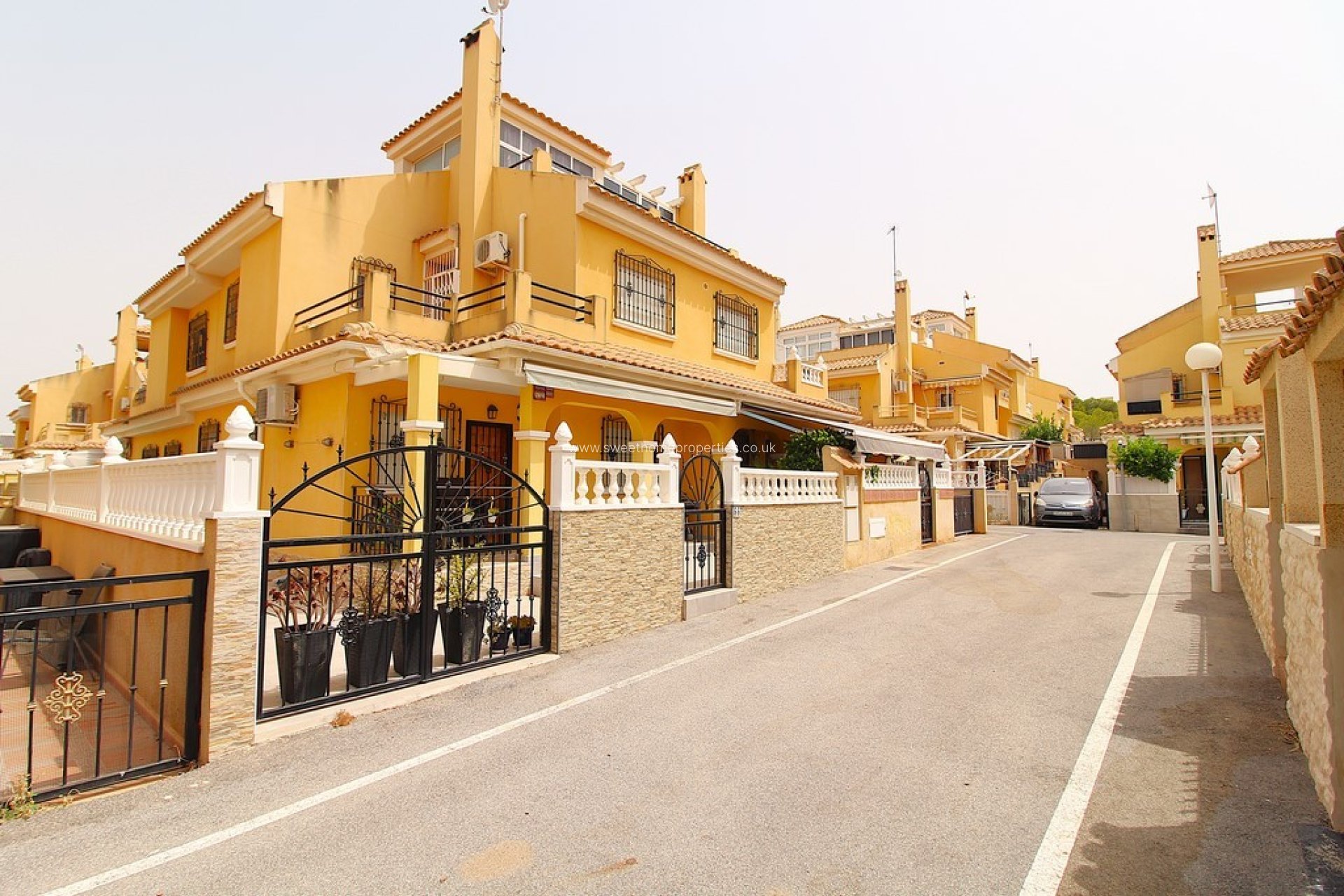 Resale - Town house - Playa Flamenca