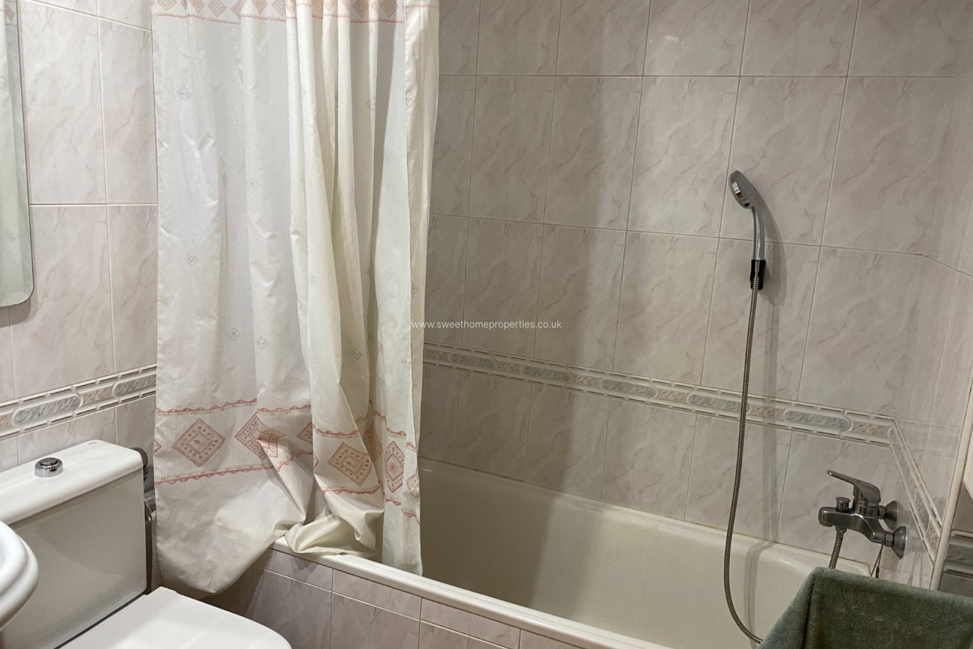 Resale - Town house - Sax