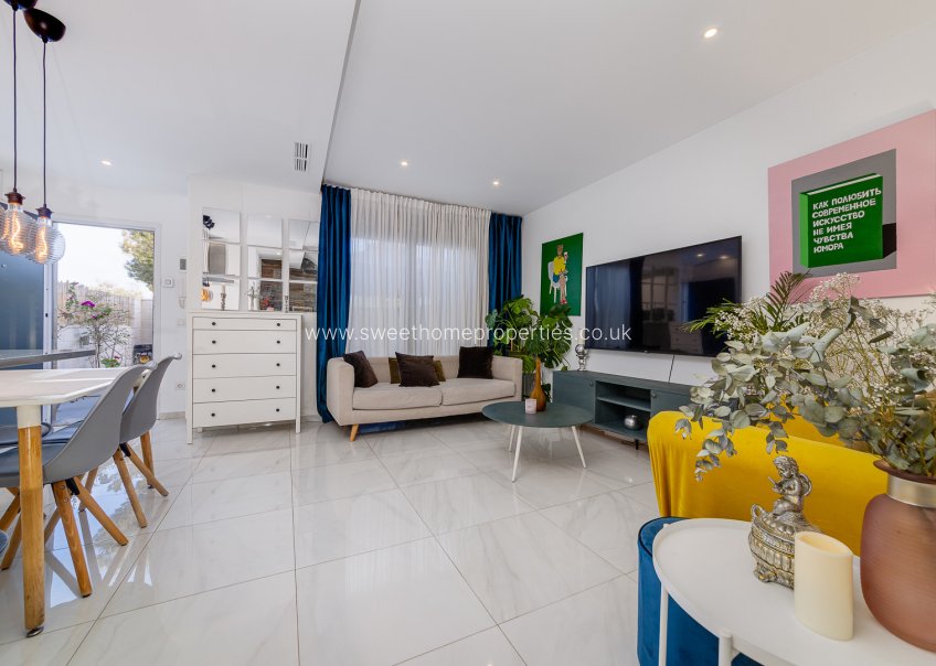 Resale - Town house - Villamartin
