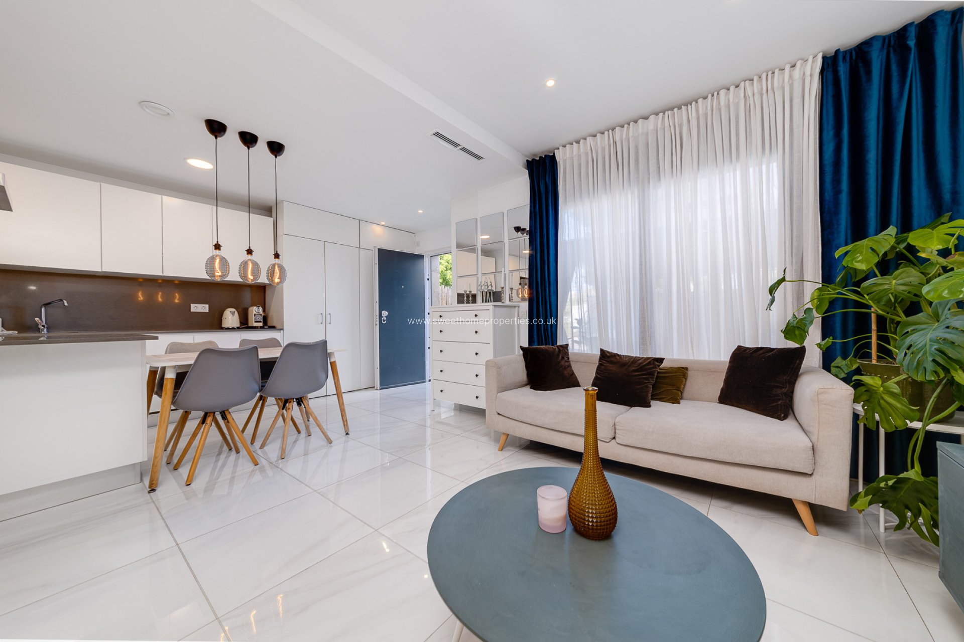 Resale - Town house - Villamartin