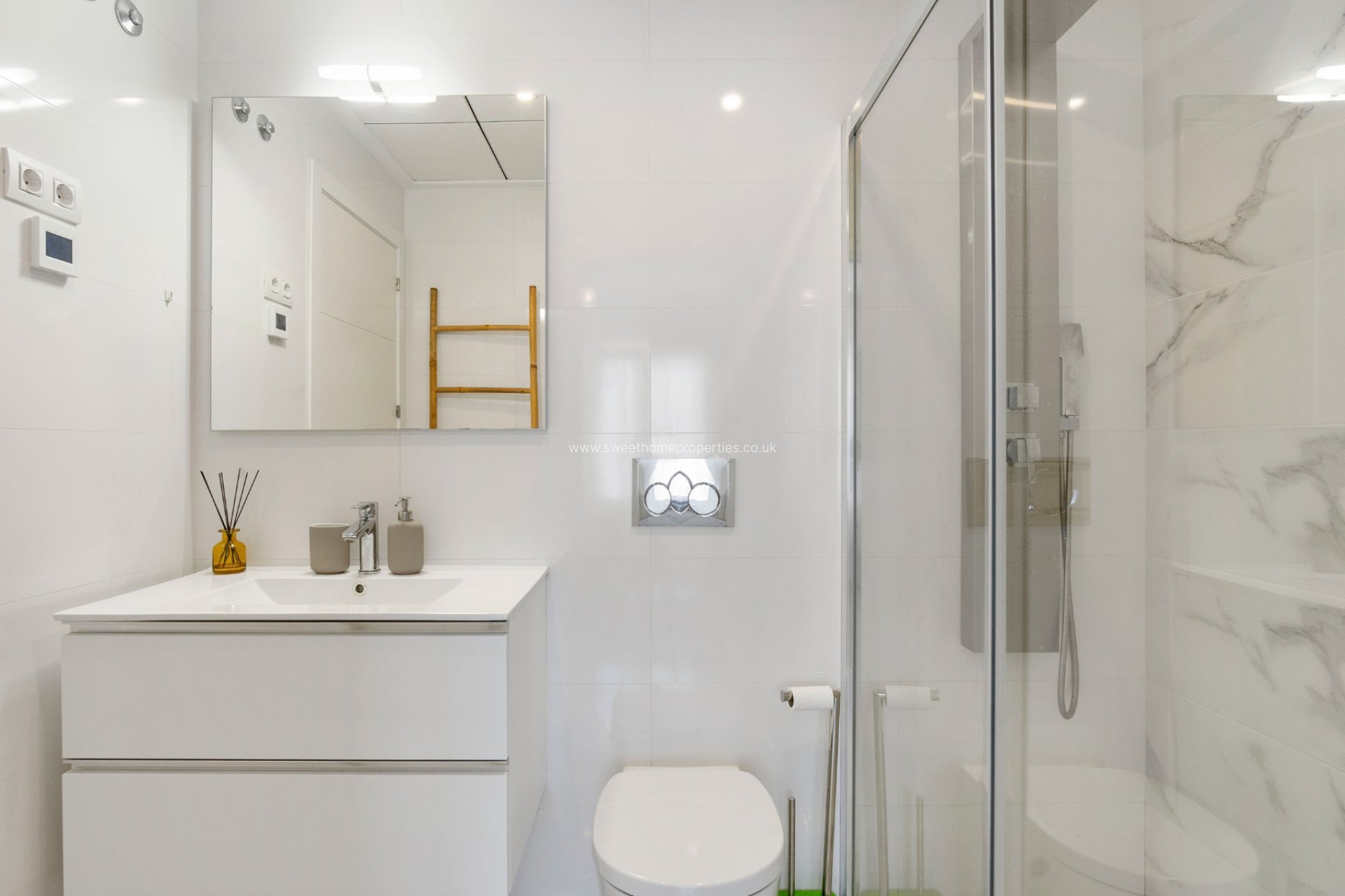Resale - Town house - Villamartin