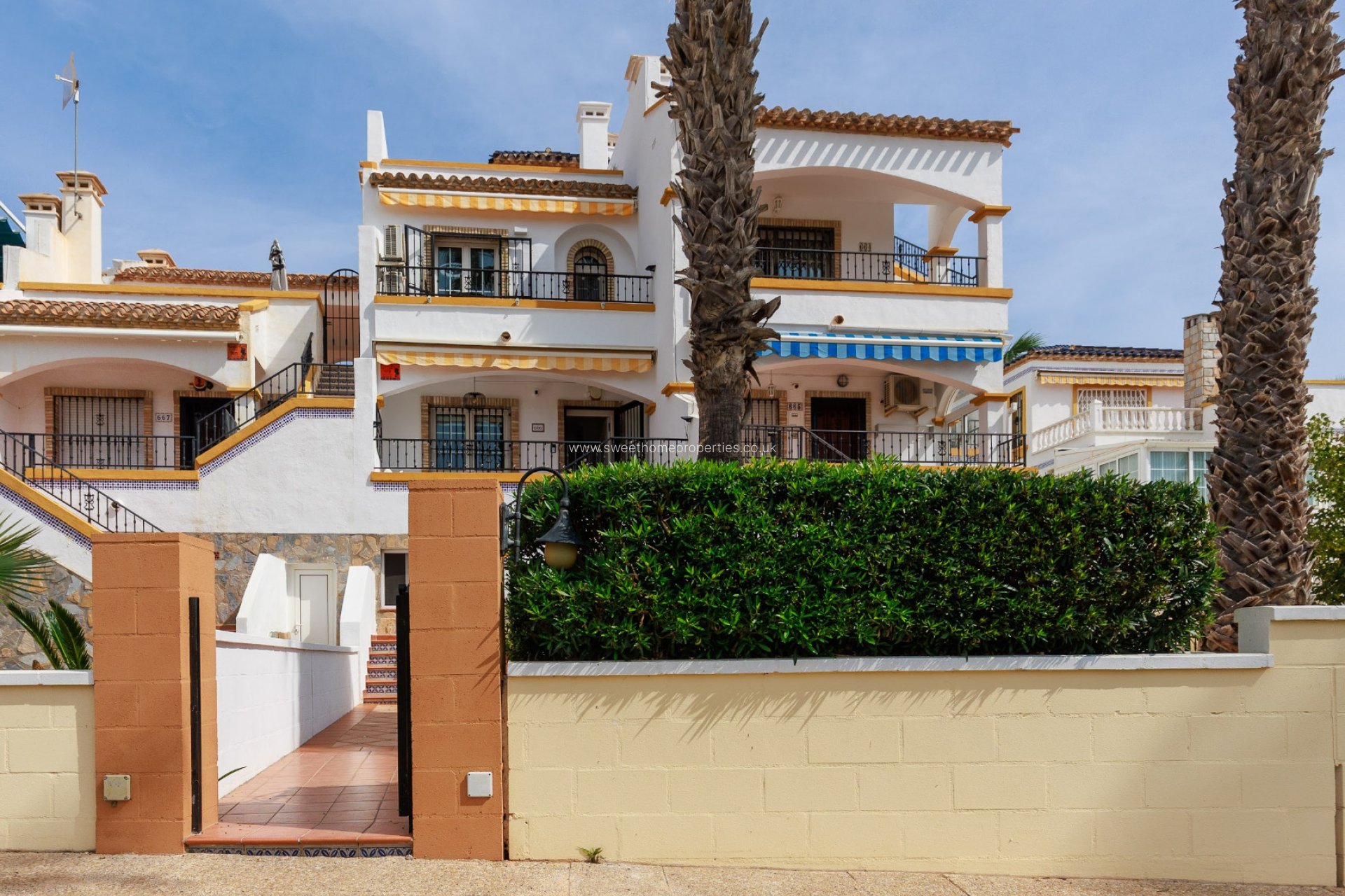 Resale - Town house - Villamartin
