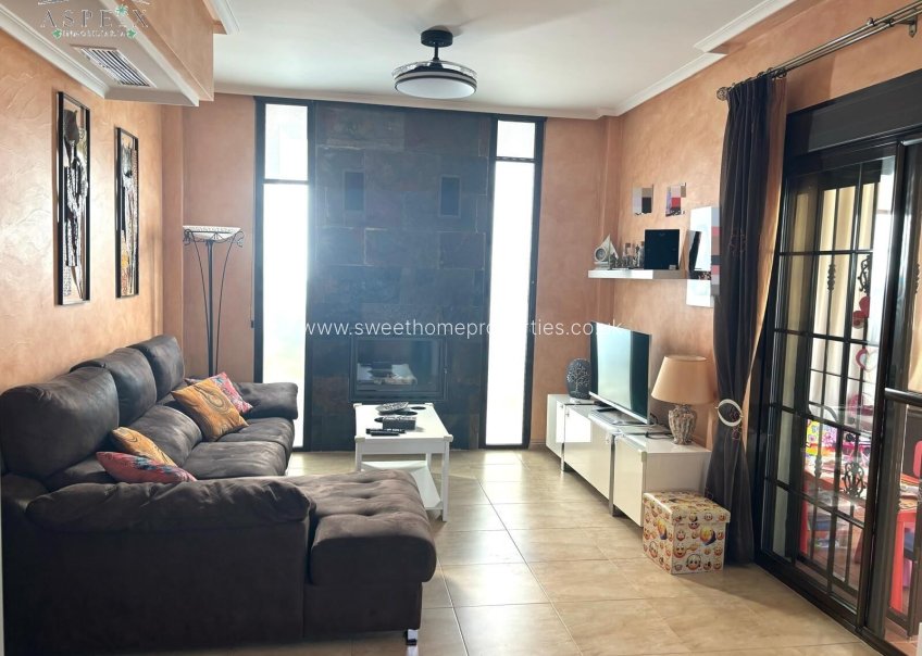 Resale - Villa - Aspe - Alcaná