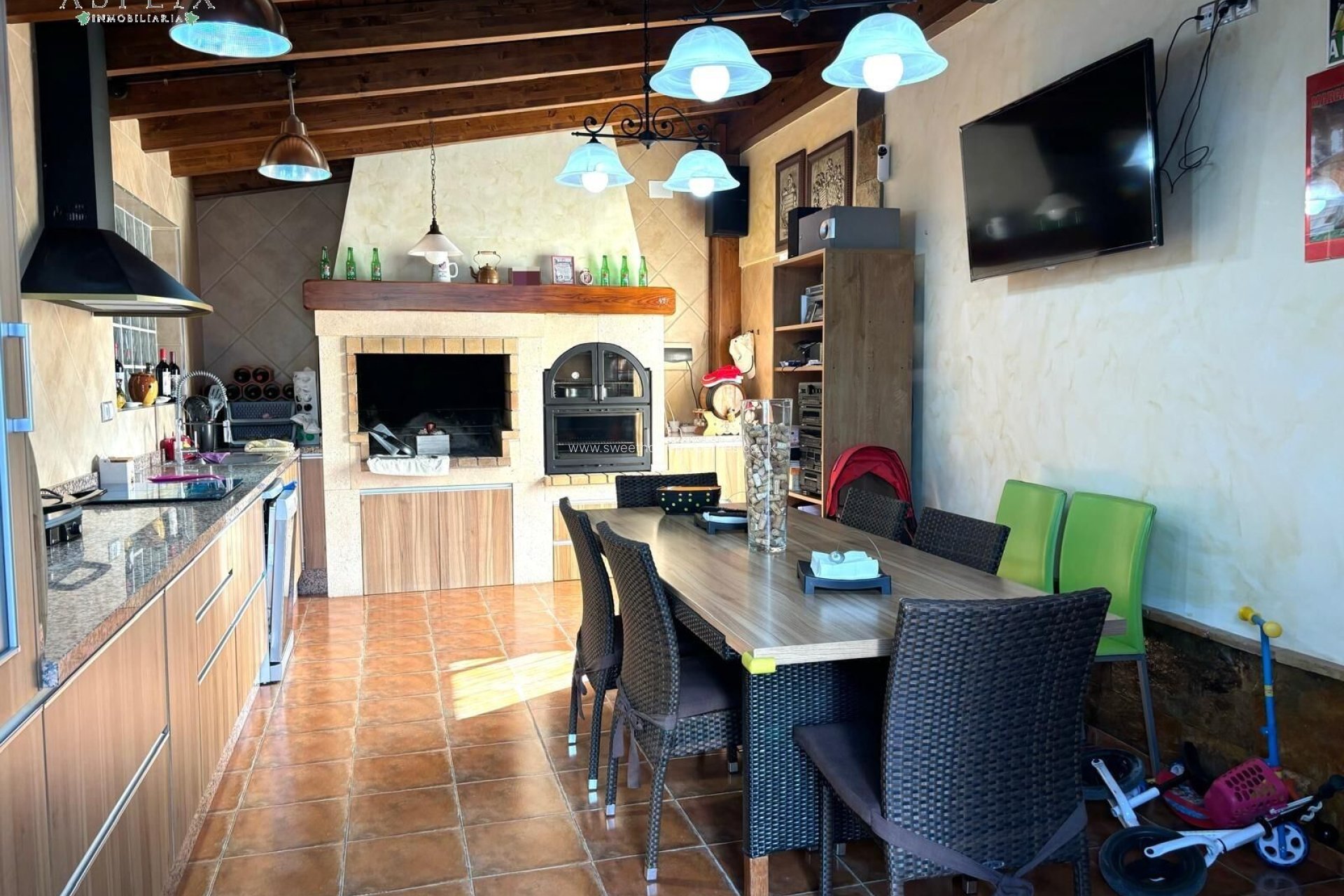 Resale - Villa - Aspe