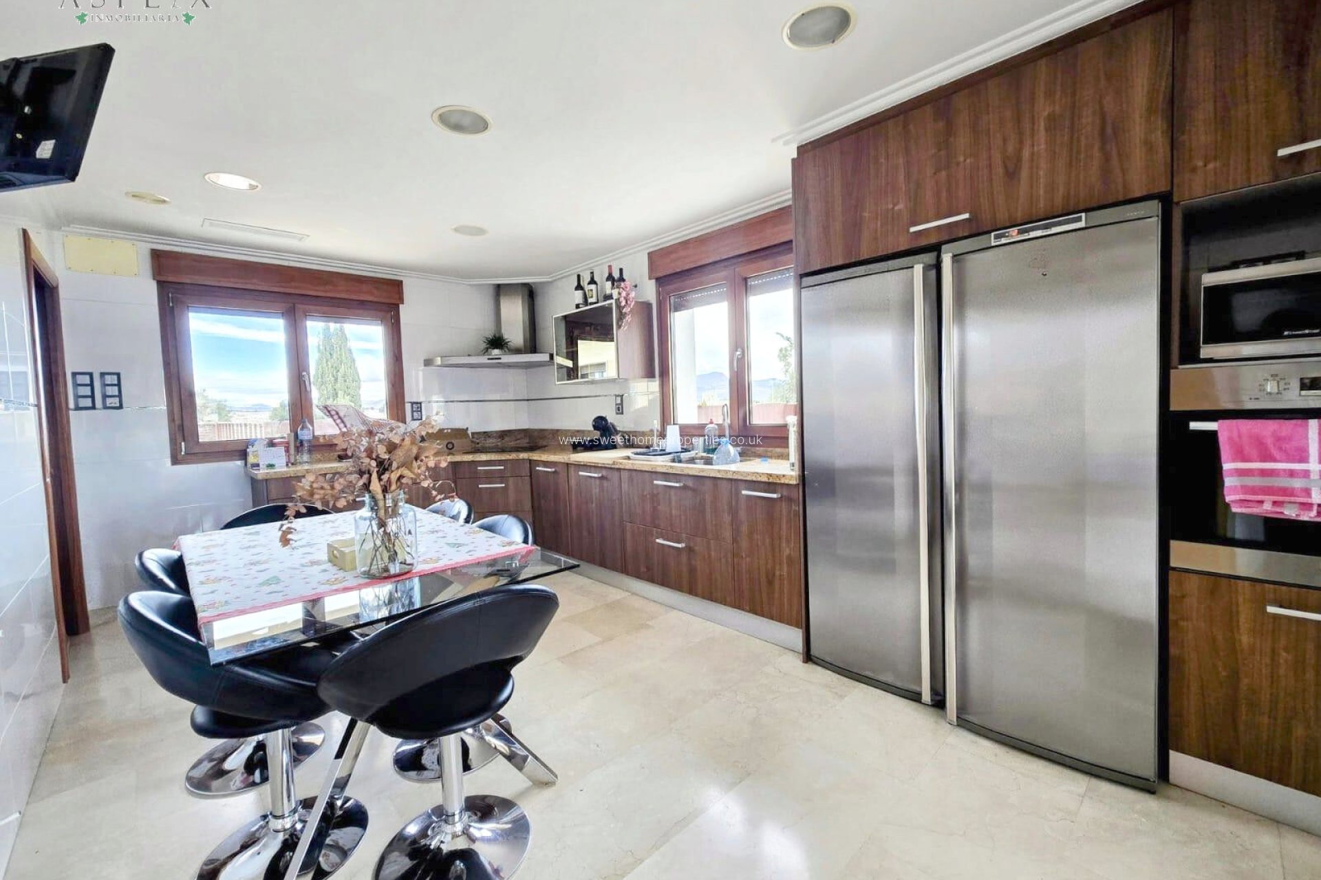 Resale - Villa - Aspe