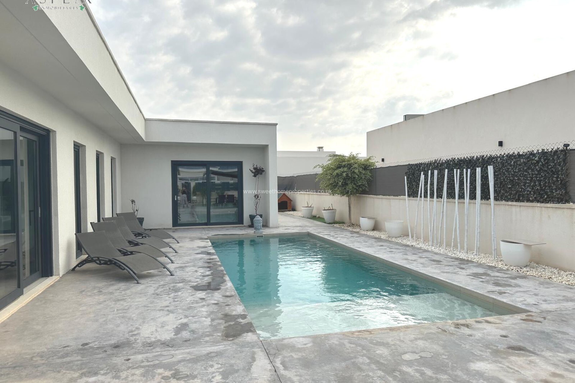 Resale - Villa - Aspe