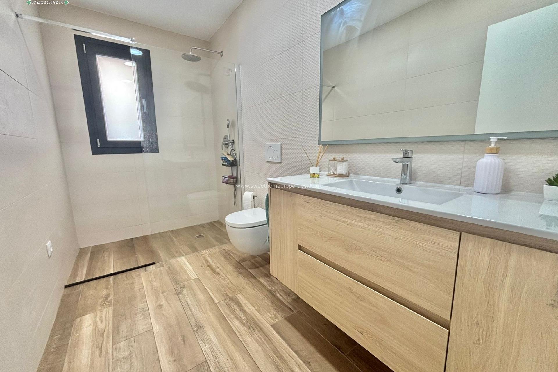 Resale - Villa - Aspe