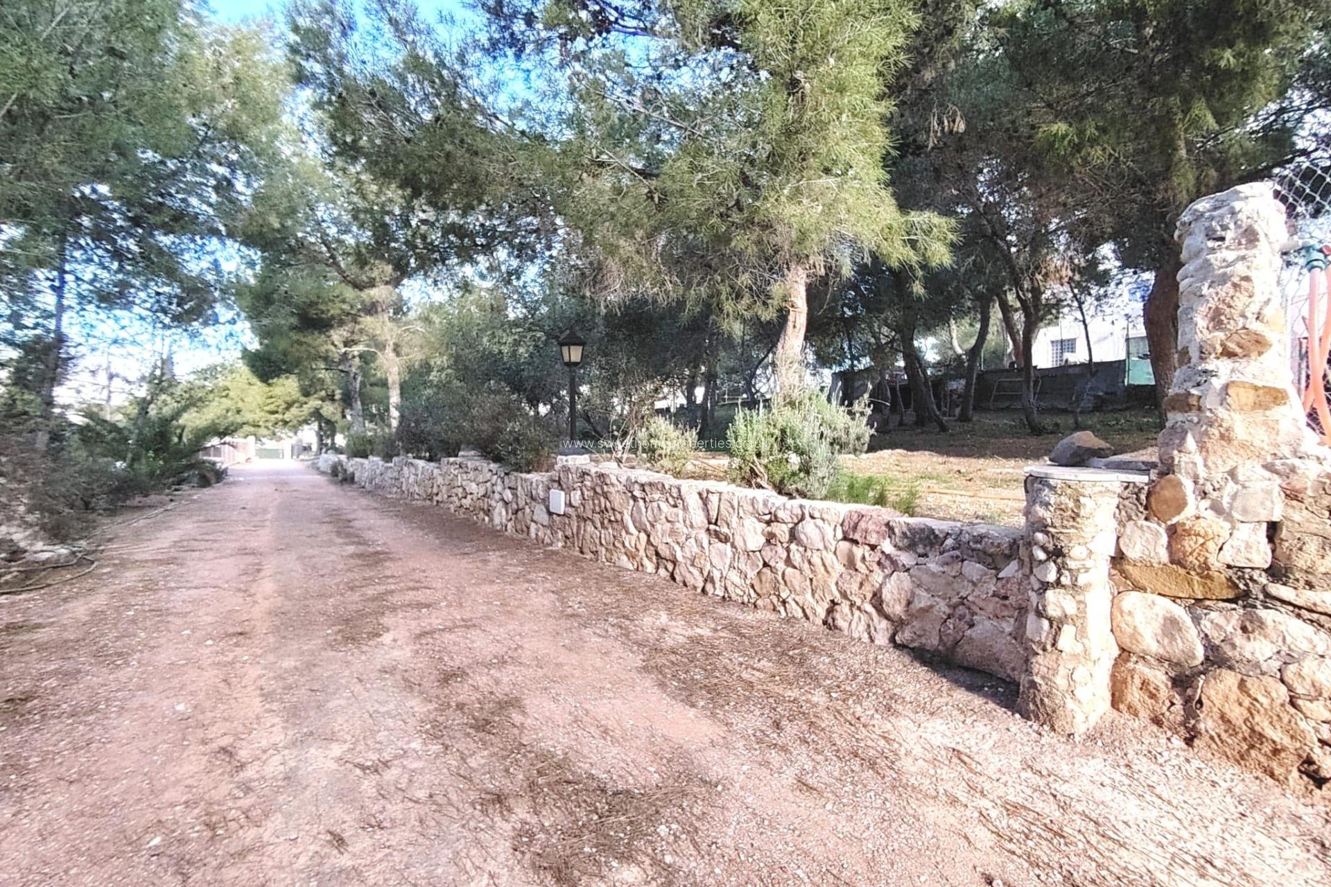 Resale - Villa - Aspe