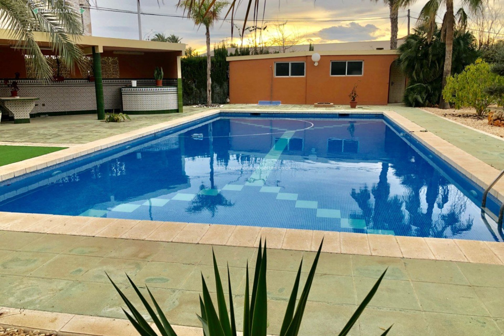 Resale - Villa - Elche - Matola