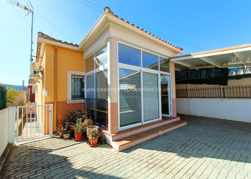Resale - Villa - Hondon De Los Frailes