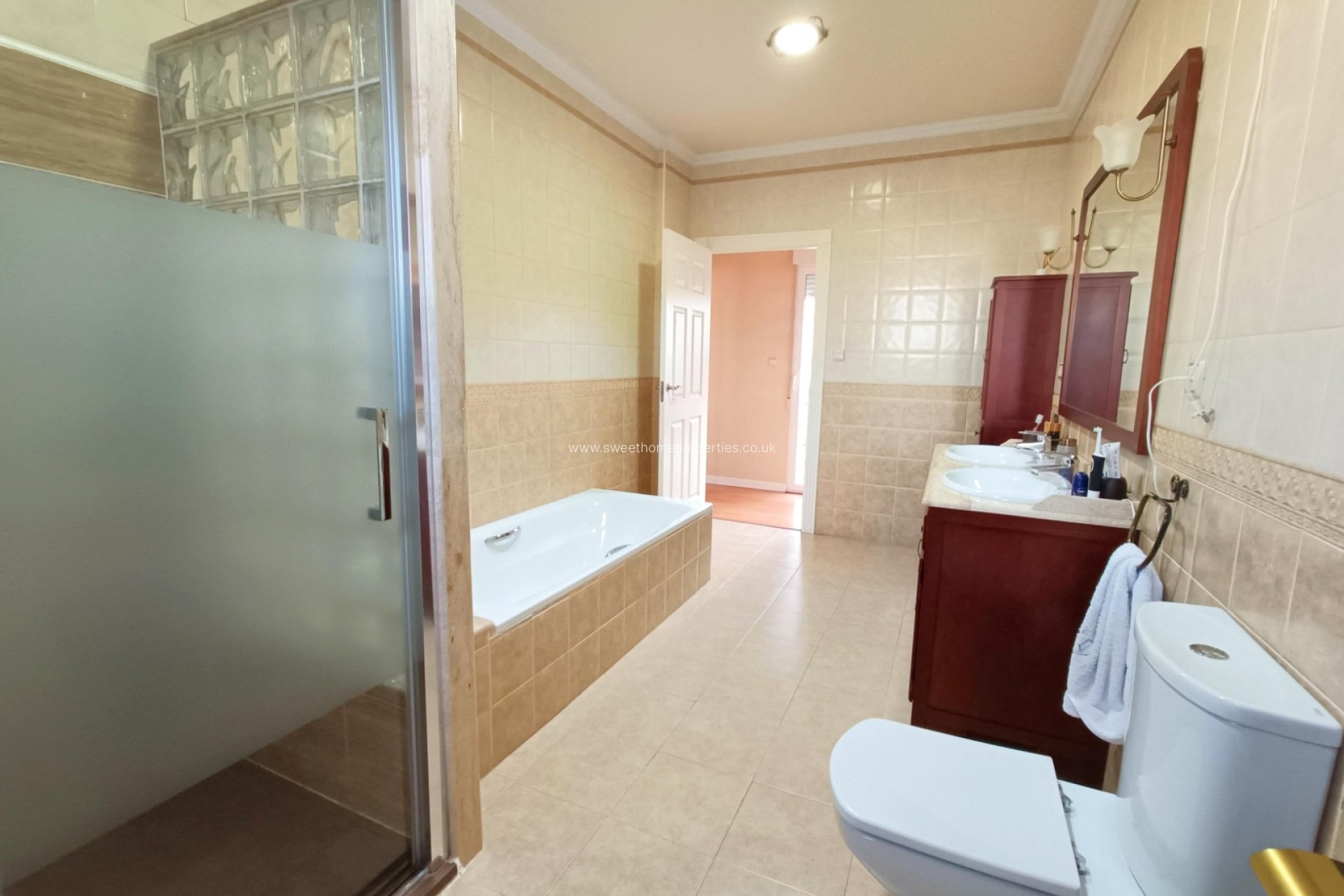 Resale - Villa - Hondon De Los Frailes