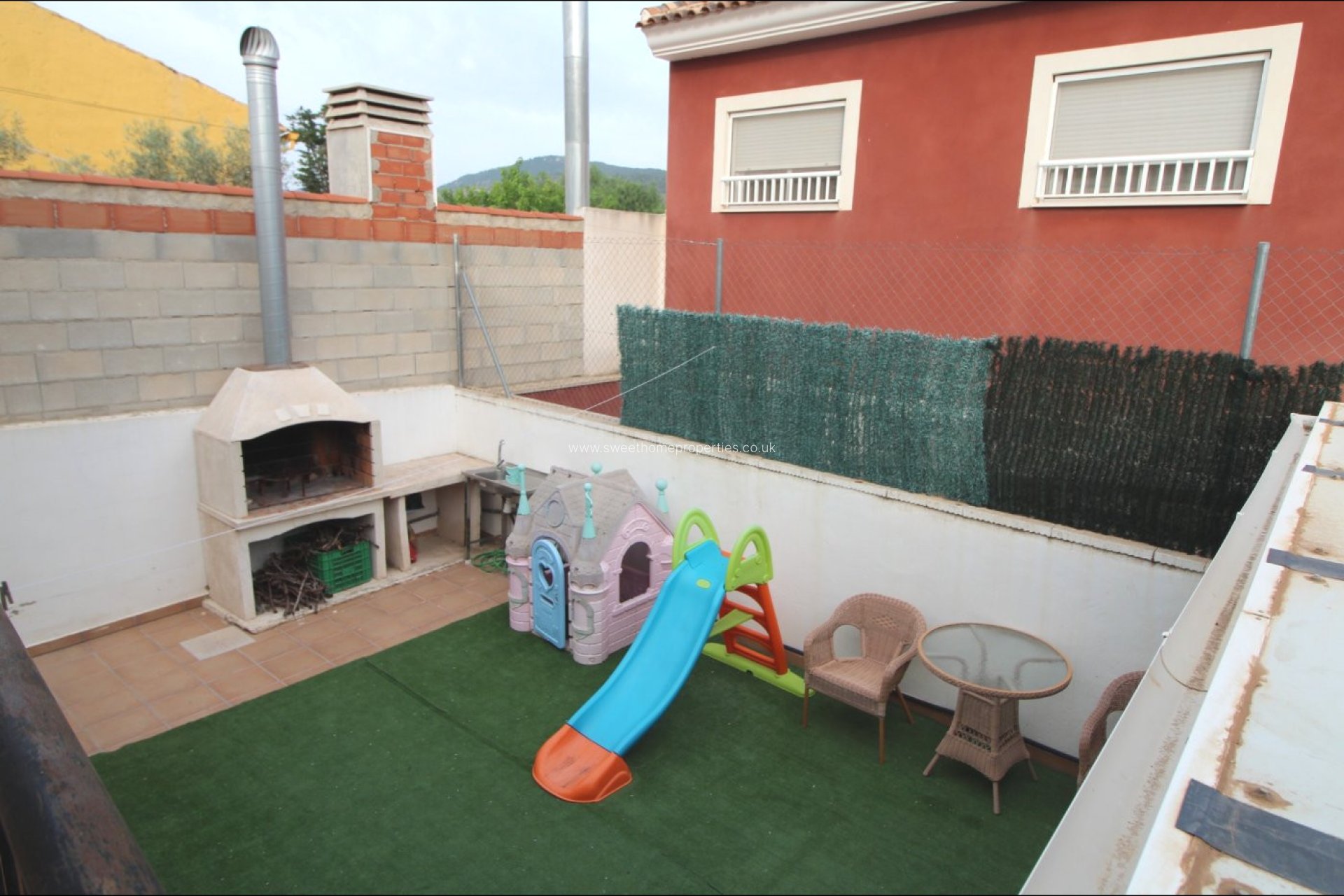 Resale - Villa - Hondon De Los Frailes