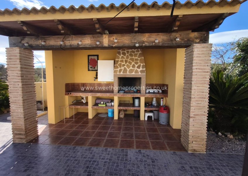 Resale - Villa - Hondon De Los Frailes