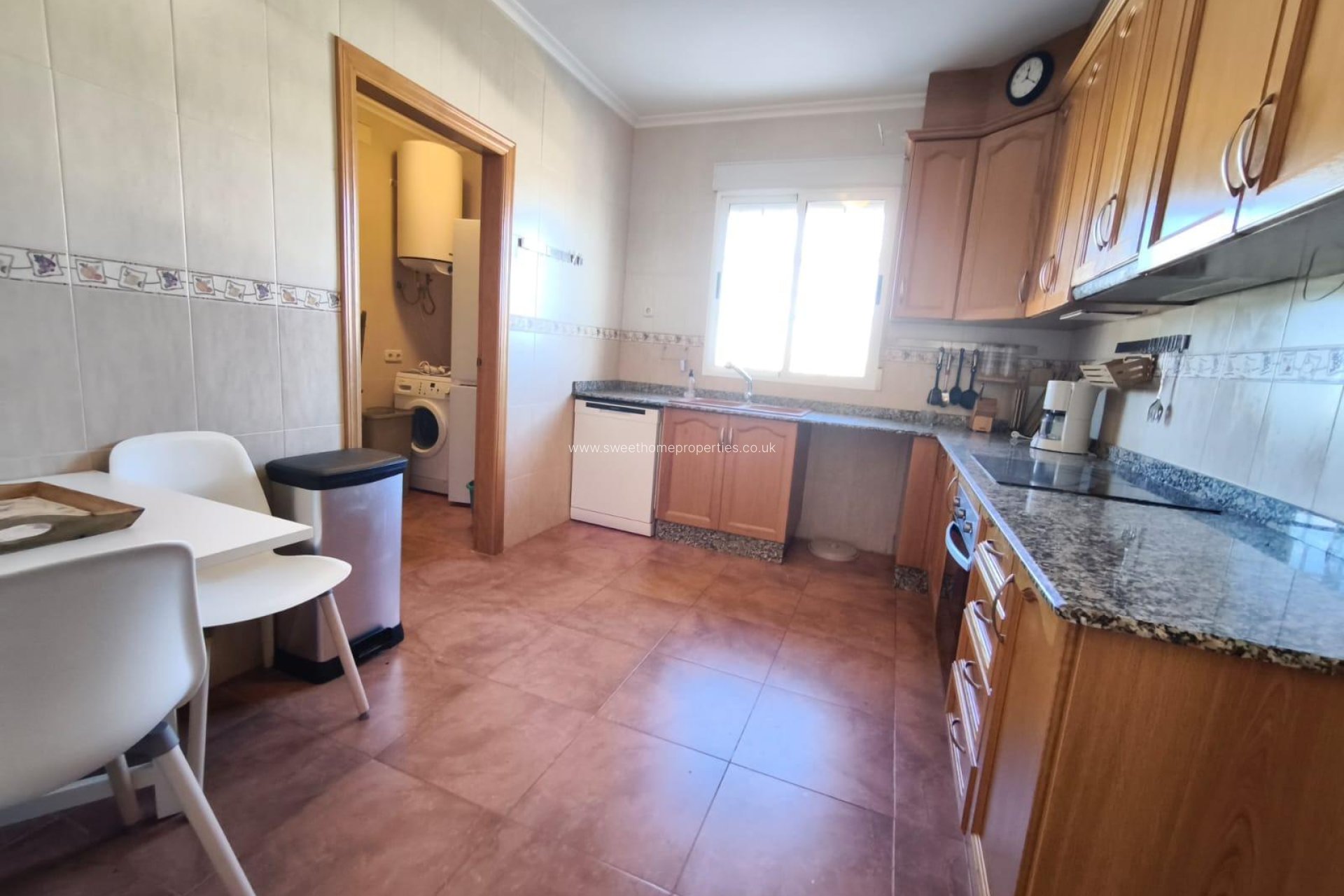 Resale - Villa - Hondon De Los Frailes