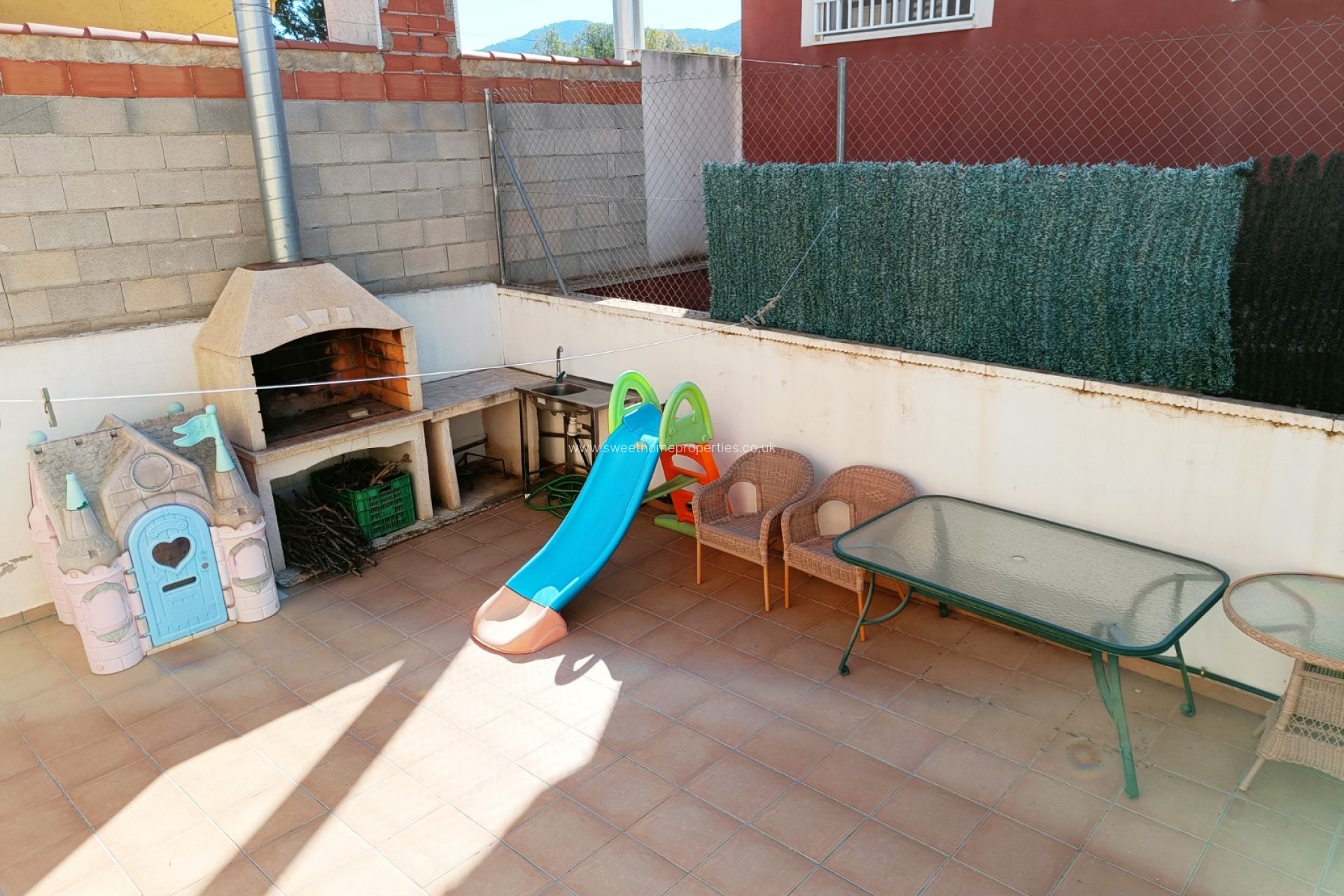 Resale - Villa - Hondon De Los Frailes
