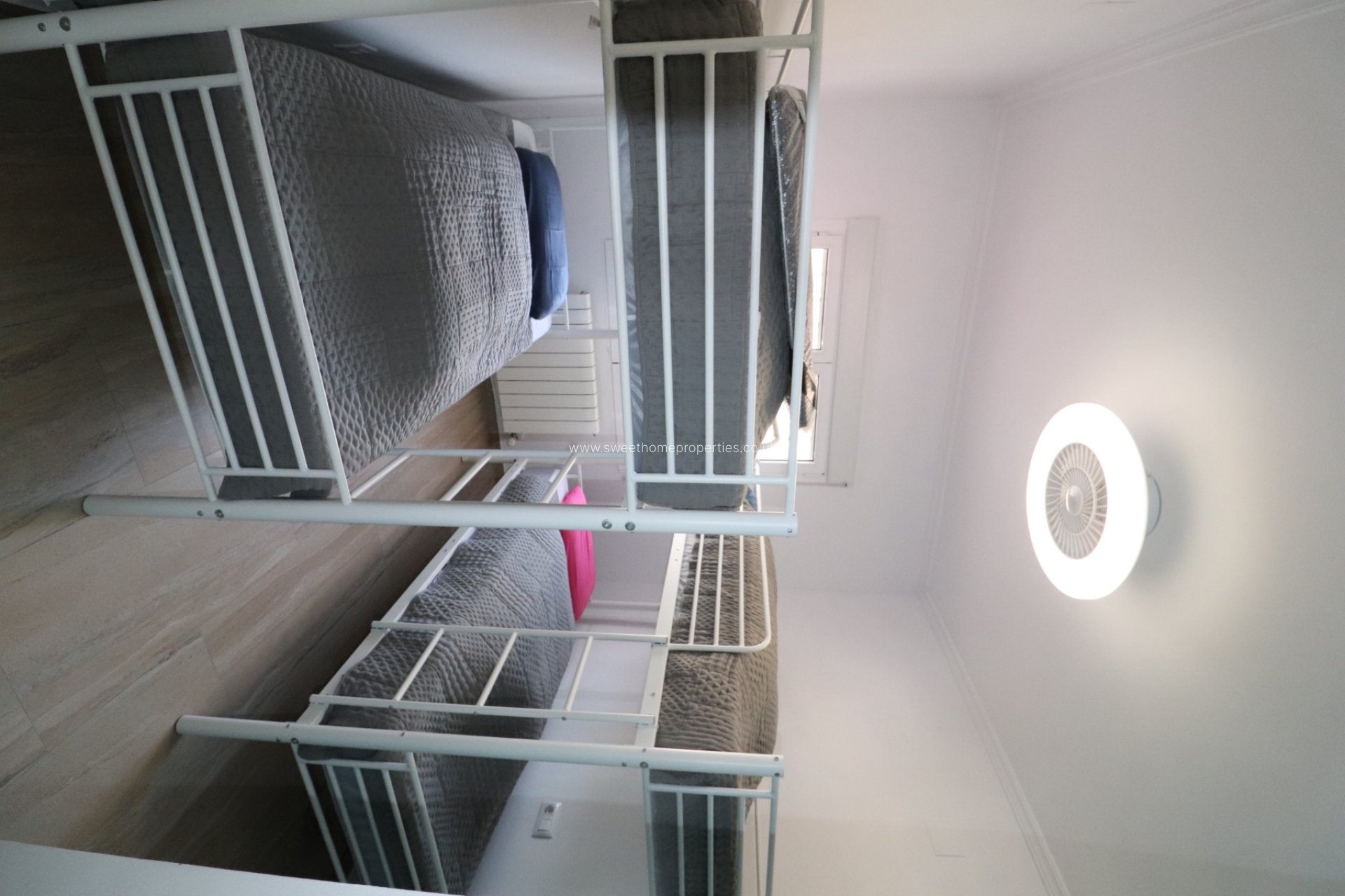 Resale - Villa - La Romana