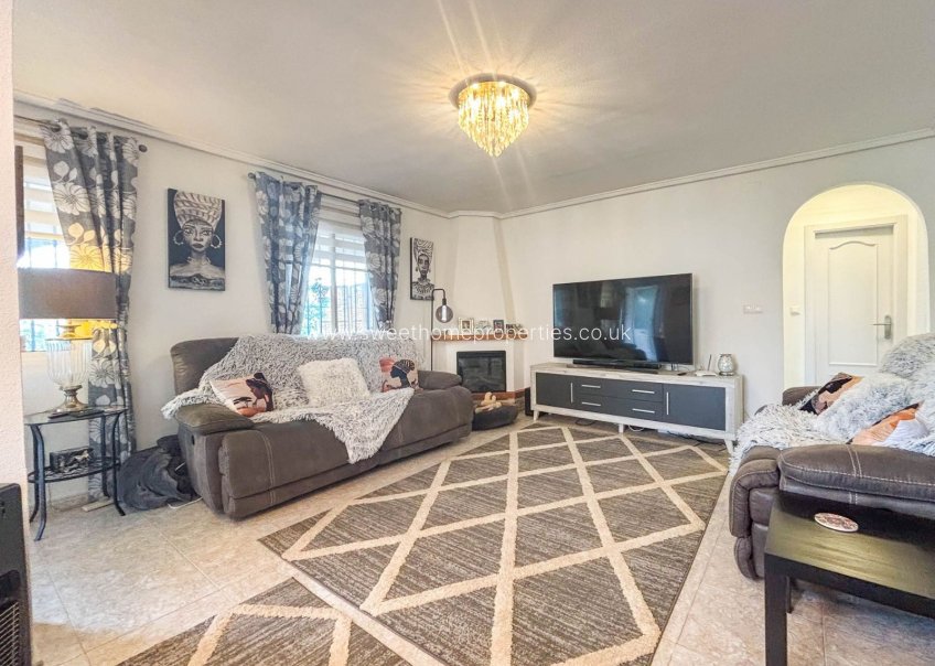 Resale - Villa - Monforte Del Cid - Monforte del Cid