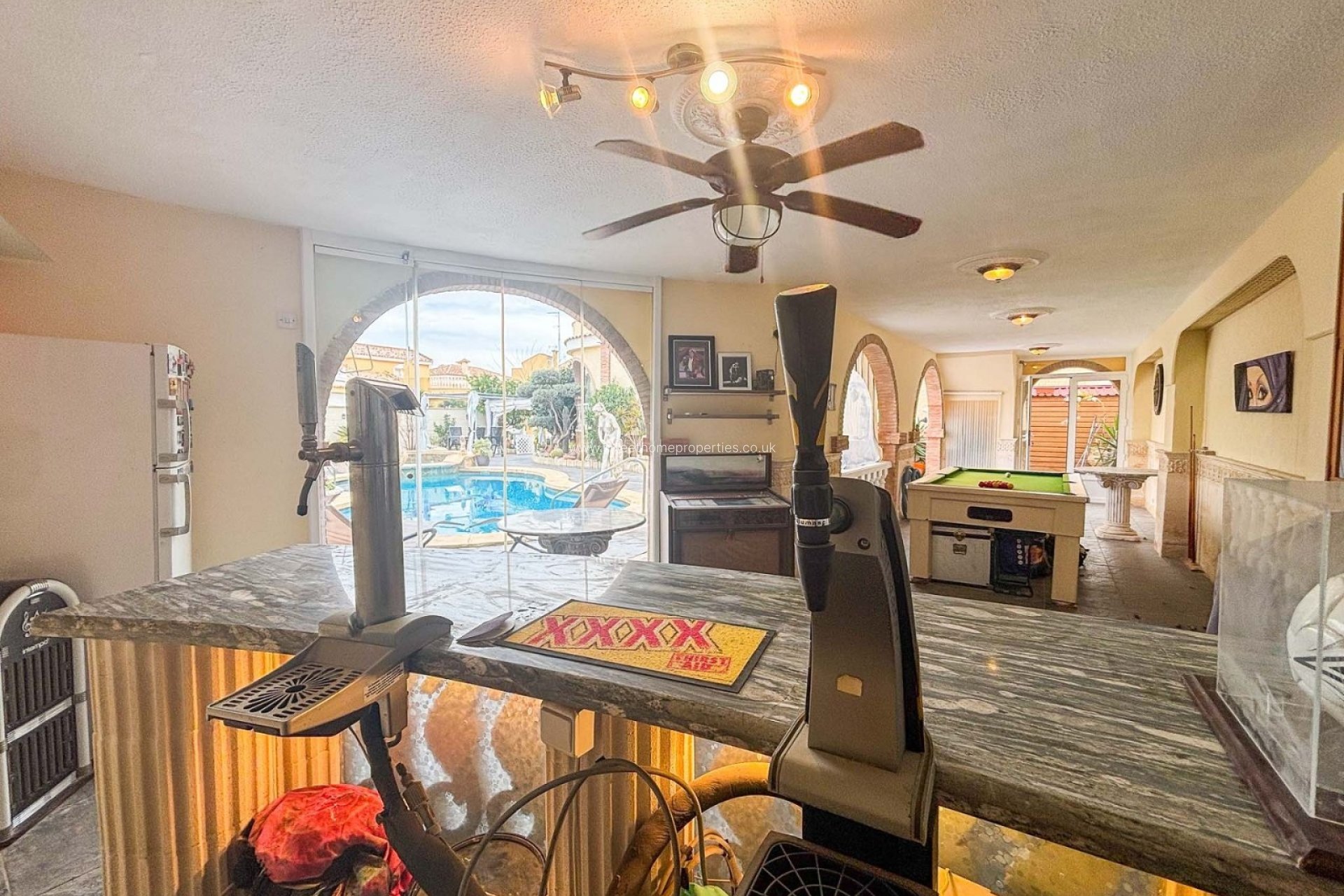 Resale - Villa - Monforte Del Cid - Monforte del Cid