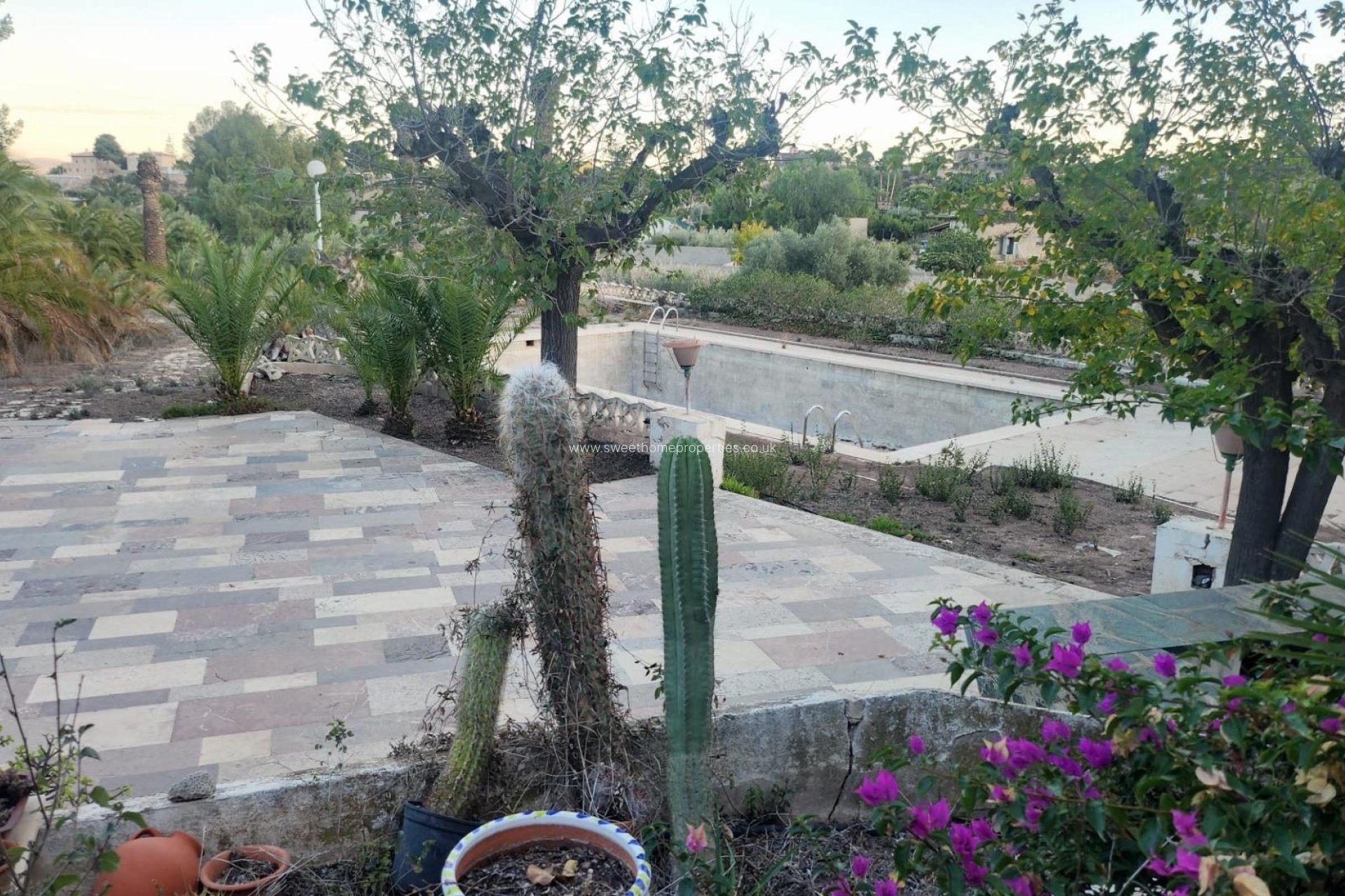 Resale - Villa - Novelda - CUCUCH