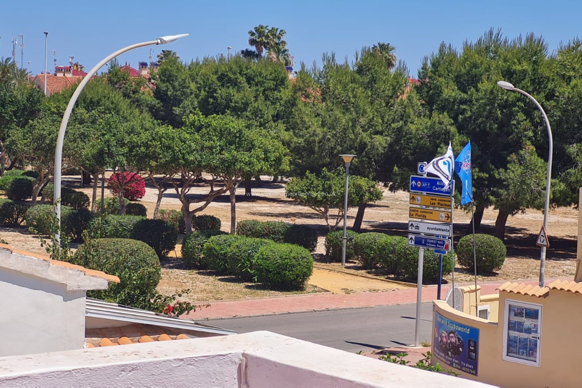 Resale - Villa - Orihuela Costa - Playa Flamenca