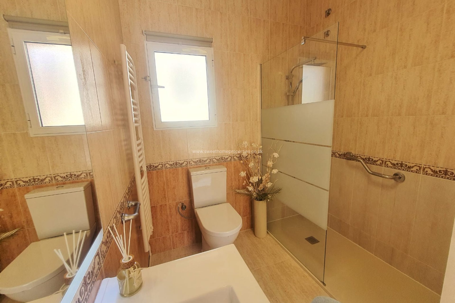 Resale - Villa - Orihuela Costa - Villamartin